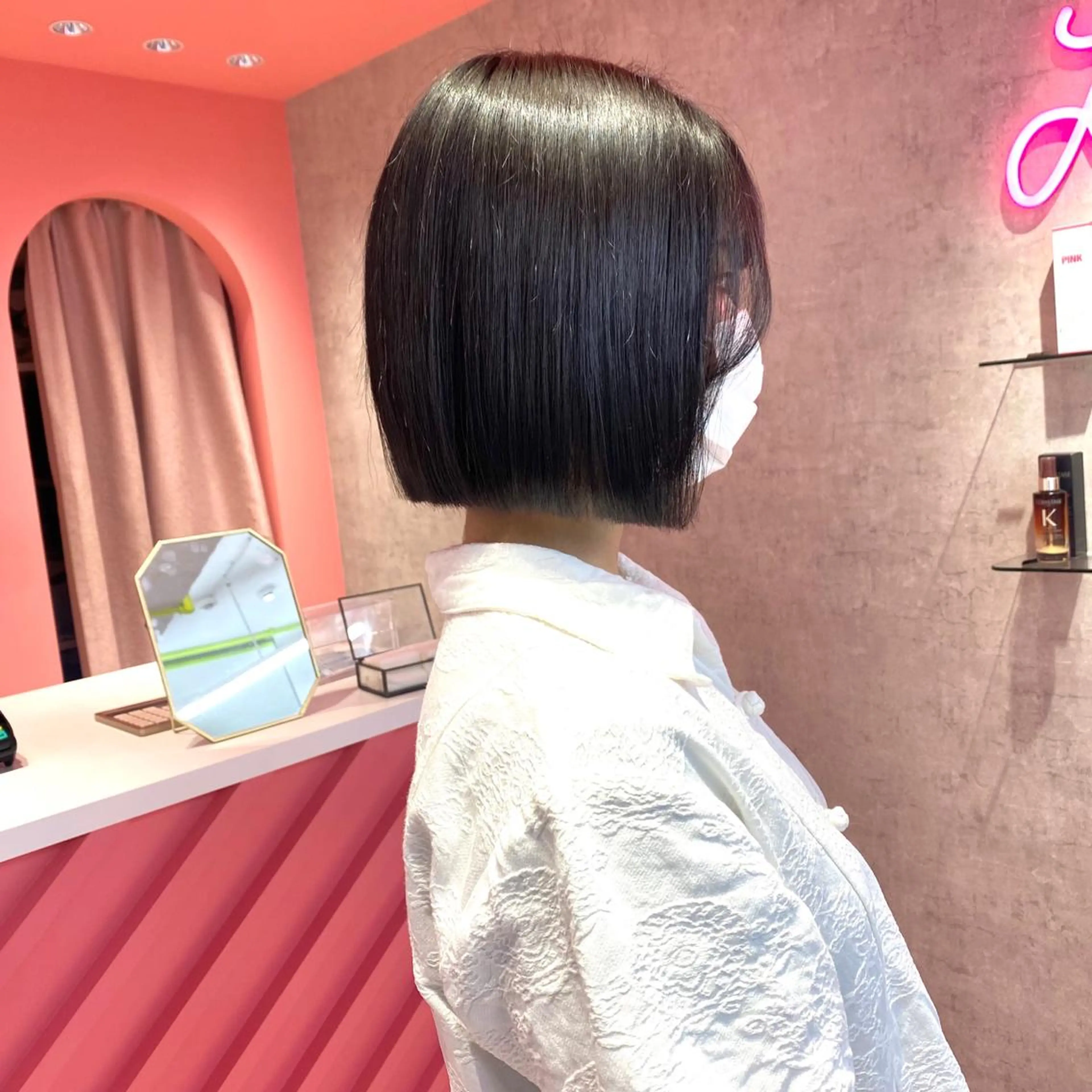 莉乃/縮毛矯正/髪質 改善/艶カラーのヘアスタイル