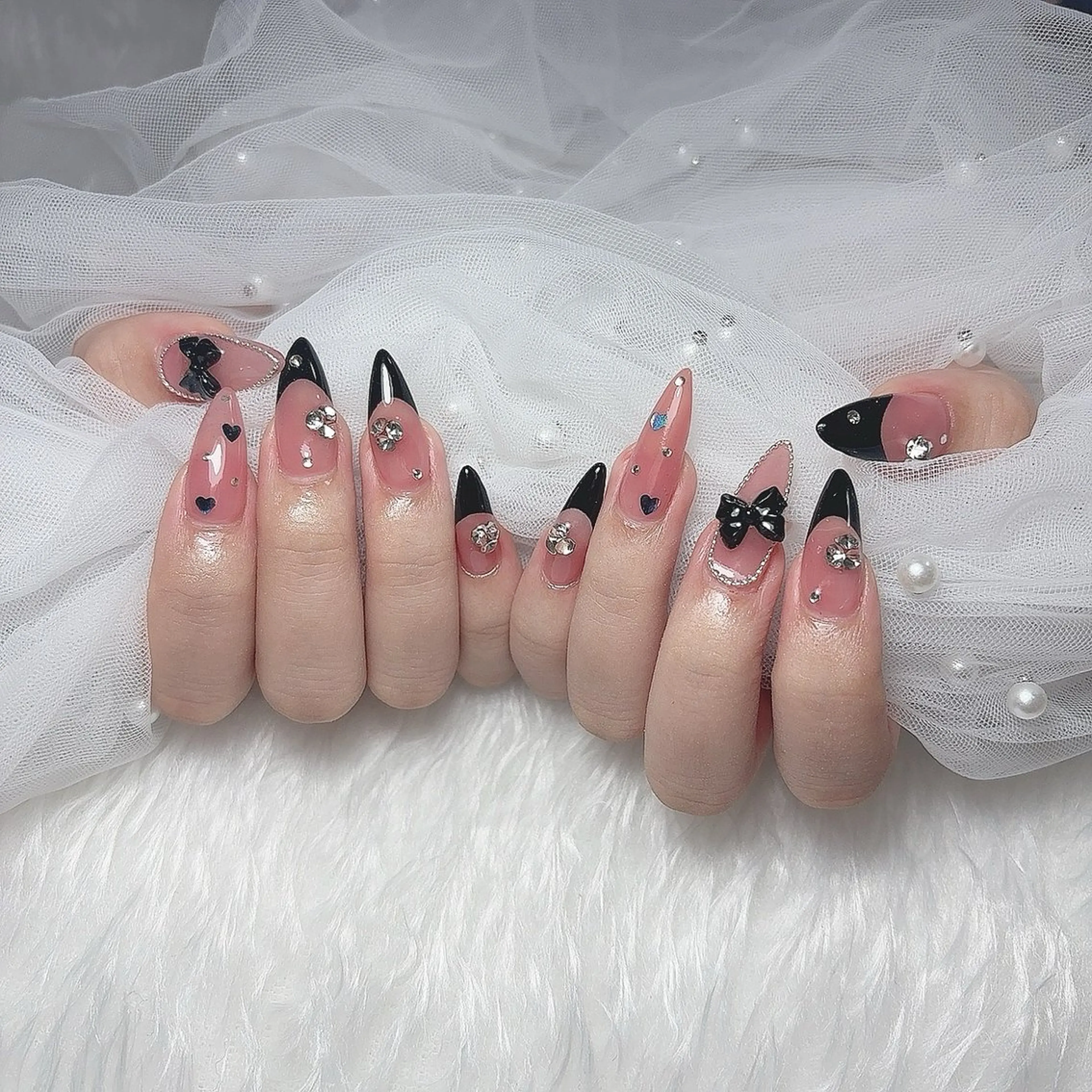 ネイル アートネイル MURATA /UNELMA 天神のネイルデザイン