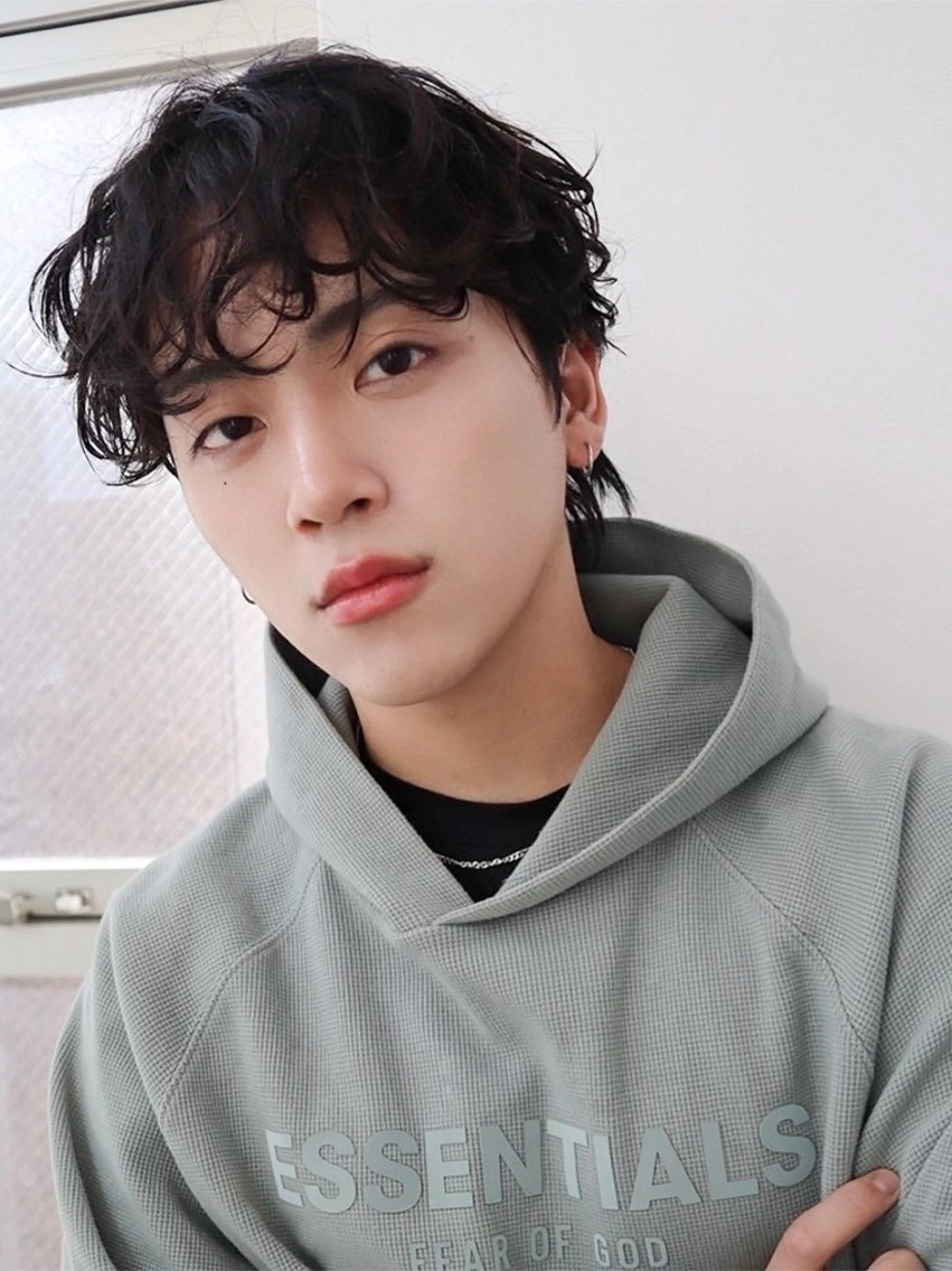 ショート カット ヘアカラー パーマ 沖丸 凌太のヘアスタイル