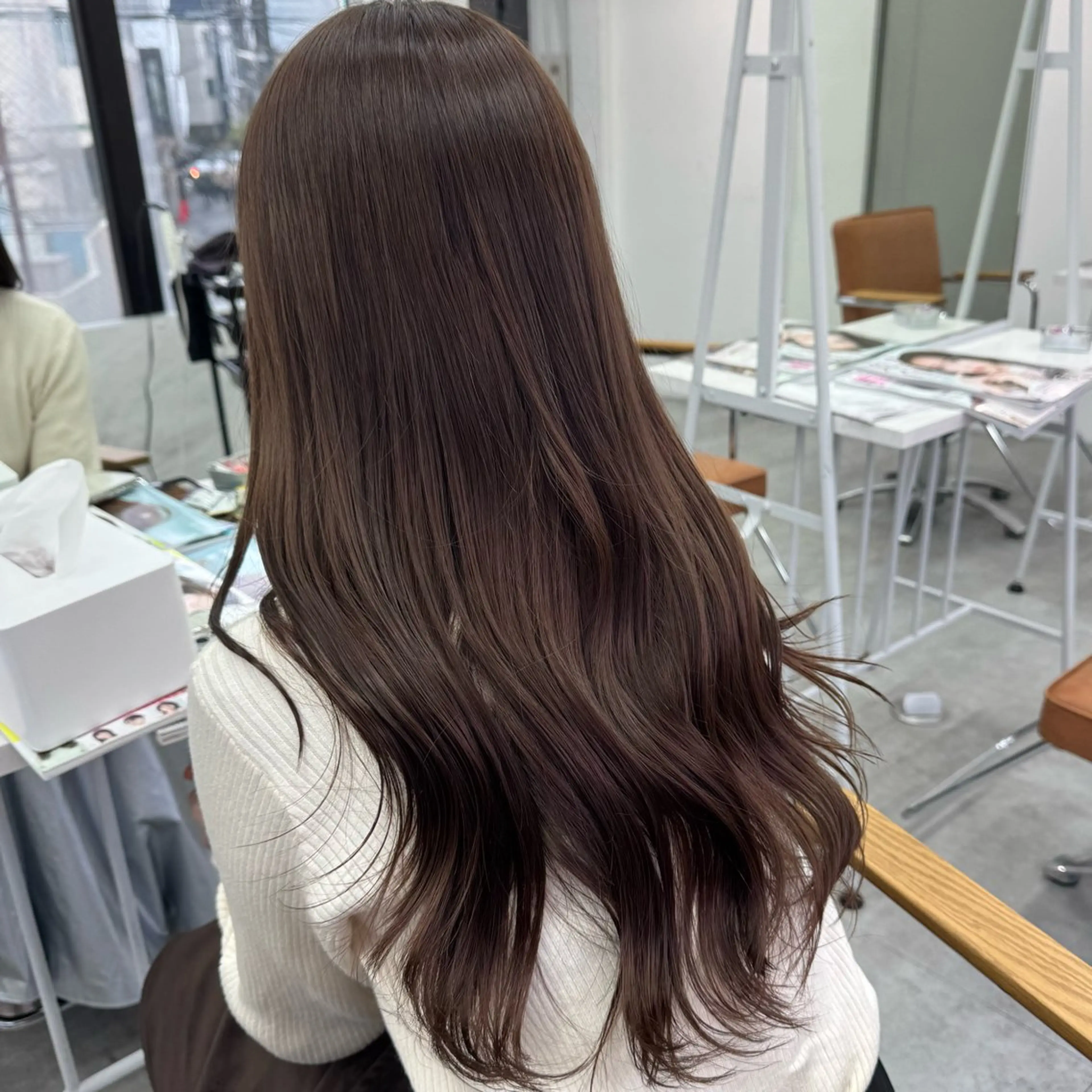 ロング カラー ヘアアレンジ ヘアカラー ブリーチなしカラー /ベージュ/安形翔のヘアスタイル