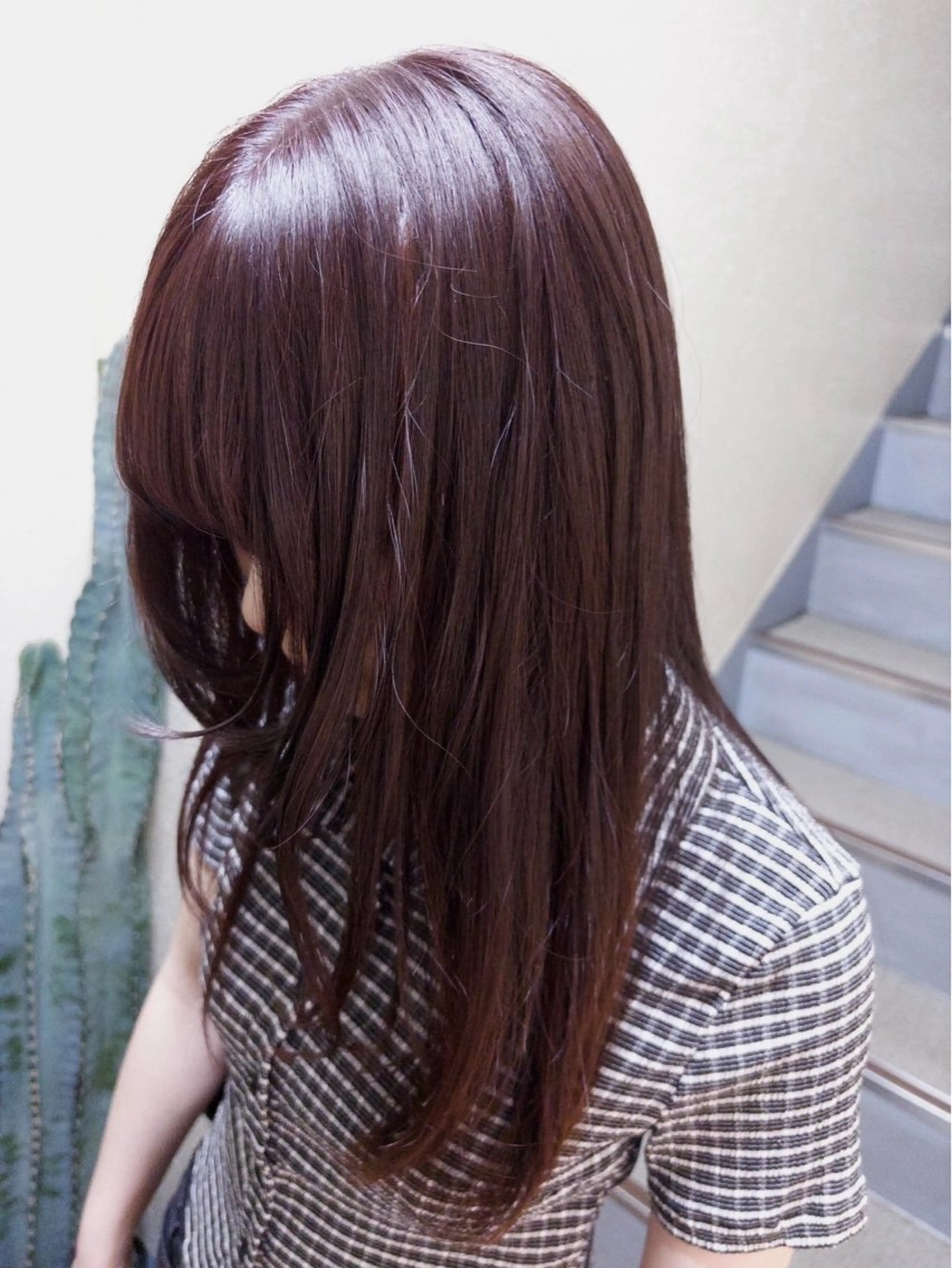 セミロング カラー diar平塚所属・倉川 結花のヘアスタイル