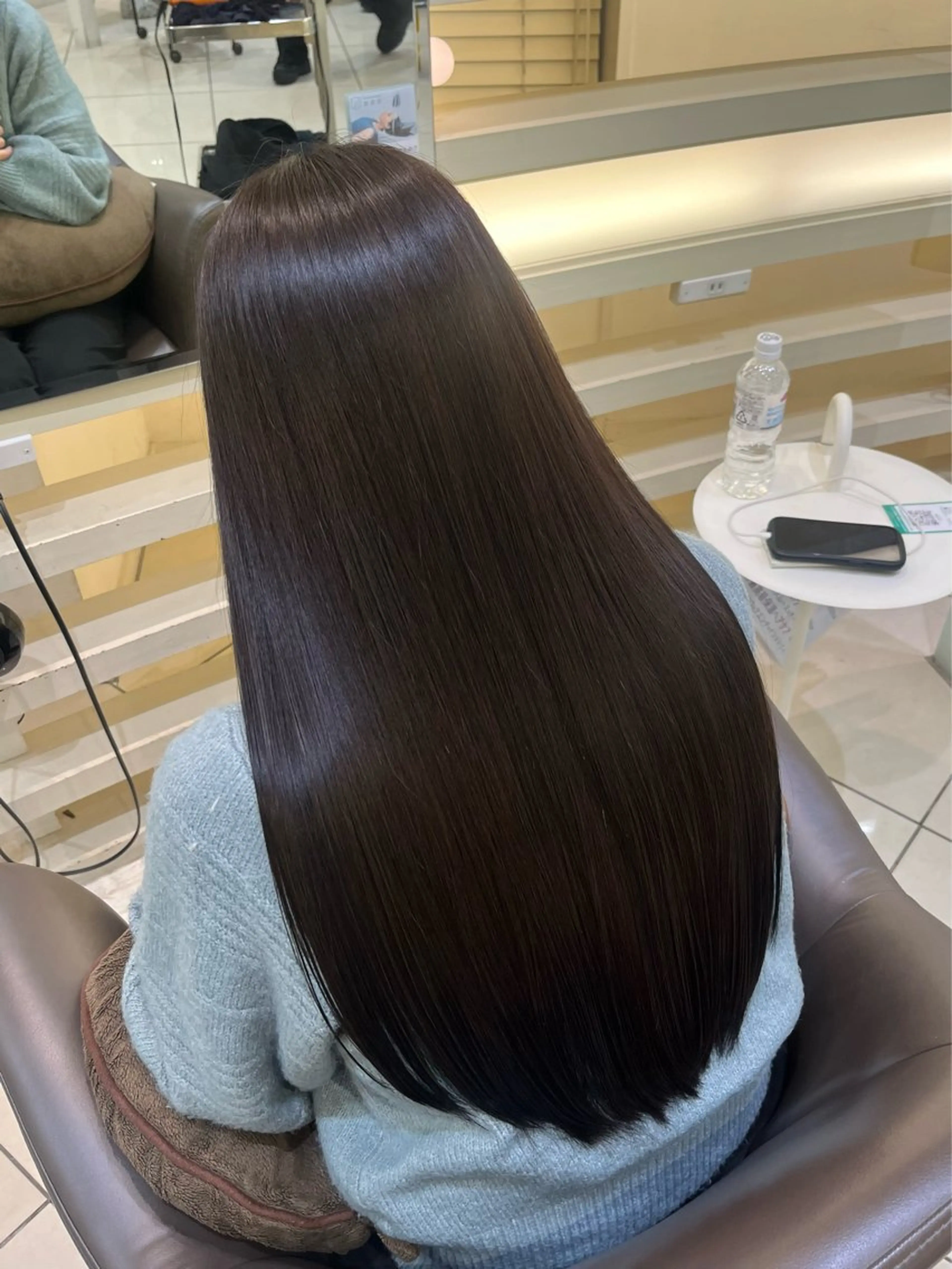 ロング 🫧オリーブカラー/ 酸性縮毛矯正銀座🫧のヘアスタイル