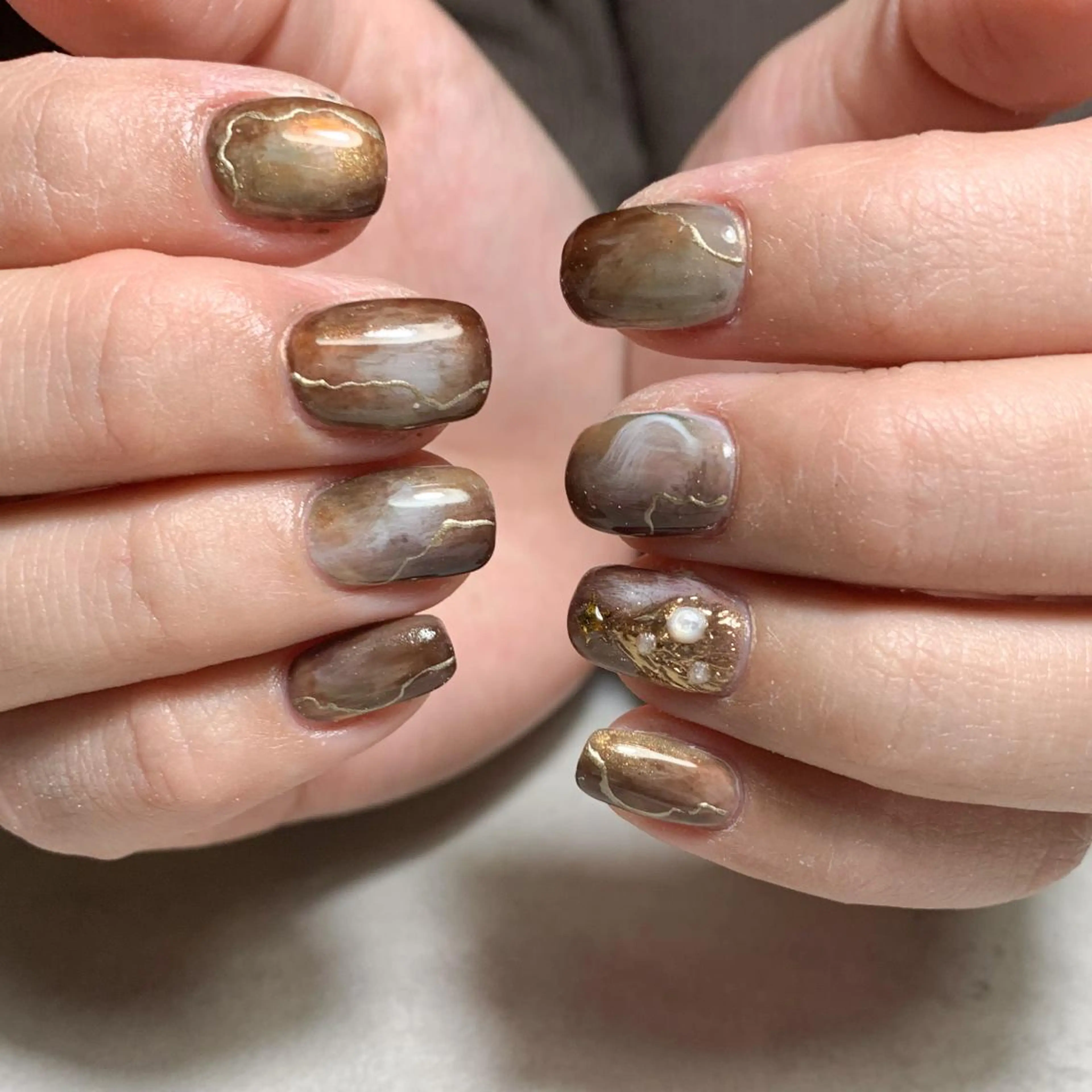 ネイル ハンドネイル atelier　FIORITURA所属・FIORITURA aiのネイルデザイン