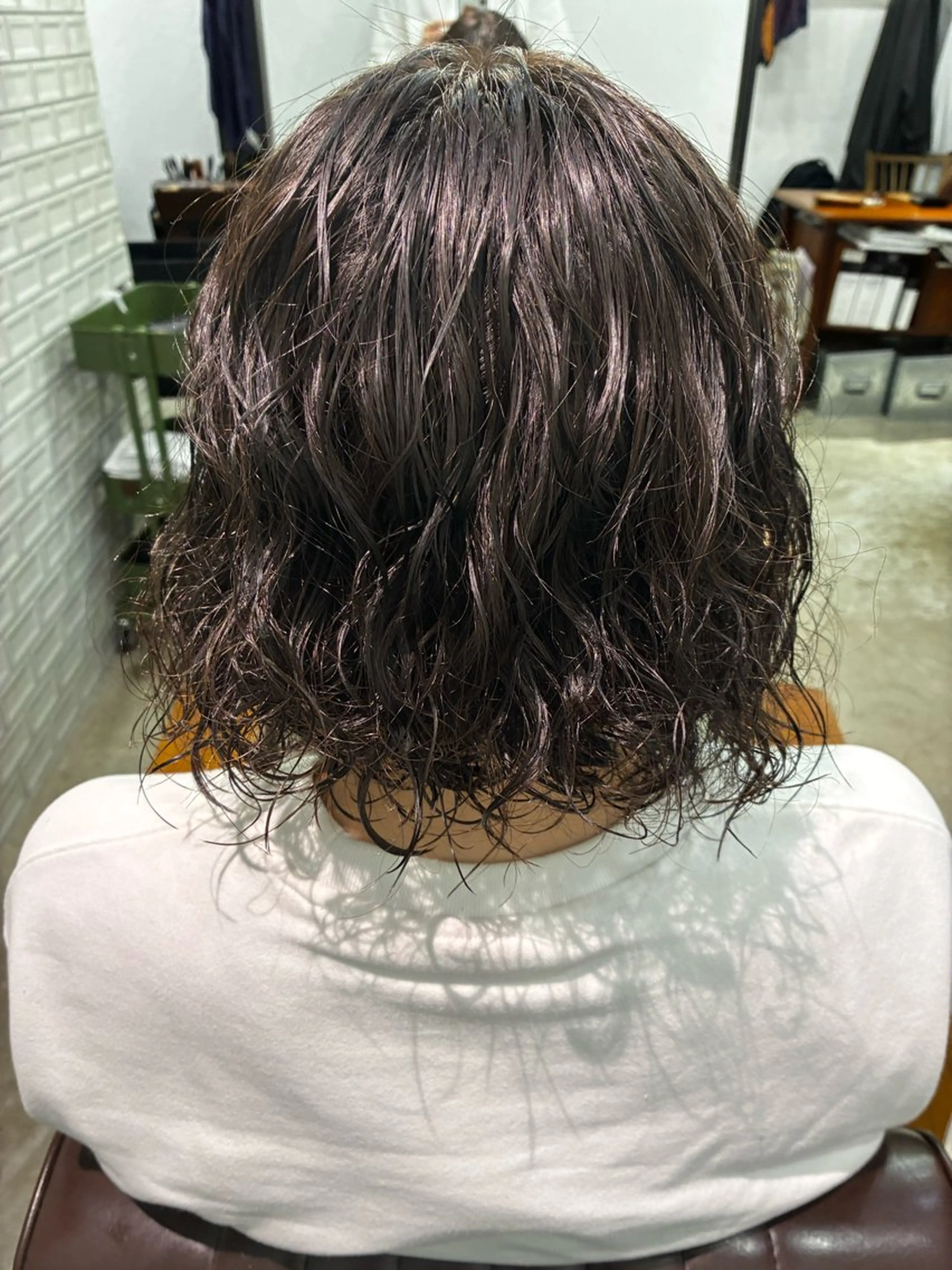 ショート パーマ 佐藤 芽衣のヘアスタイル