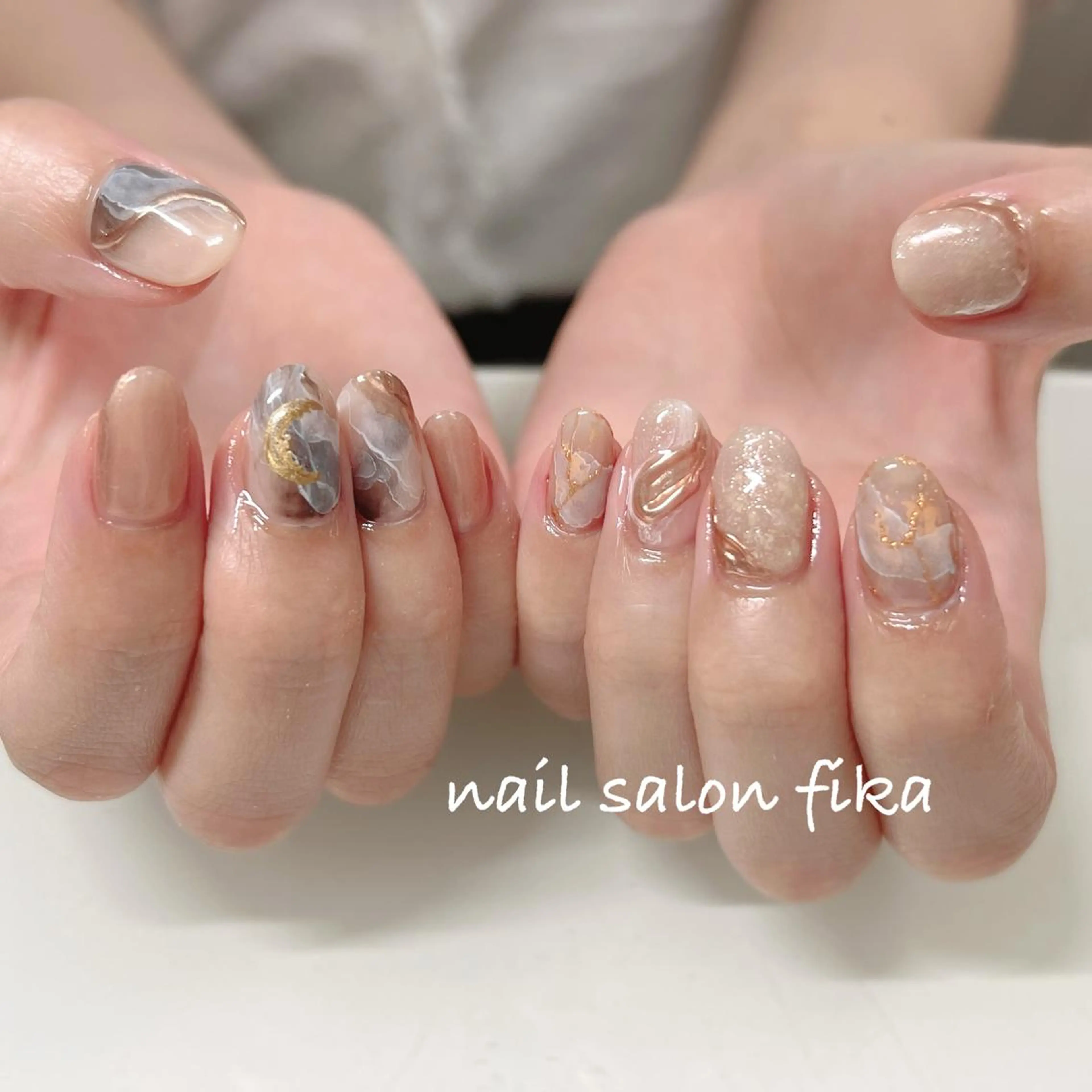 ネイル ニュアンスネイル nail salon fikaのネイルデザイン