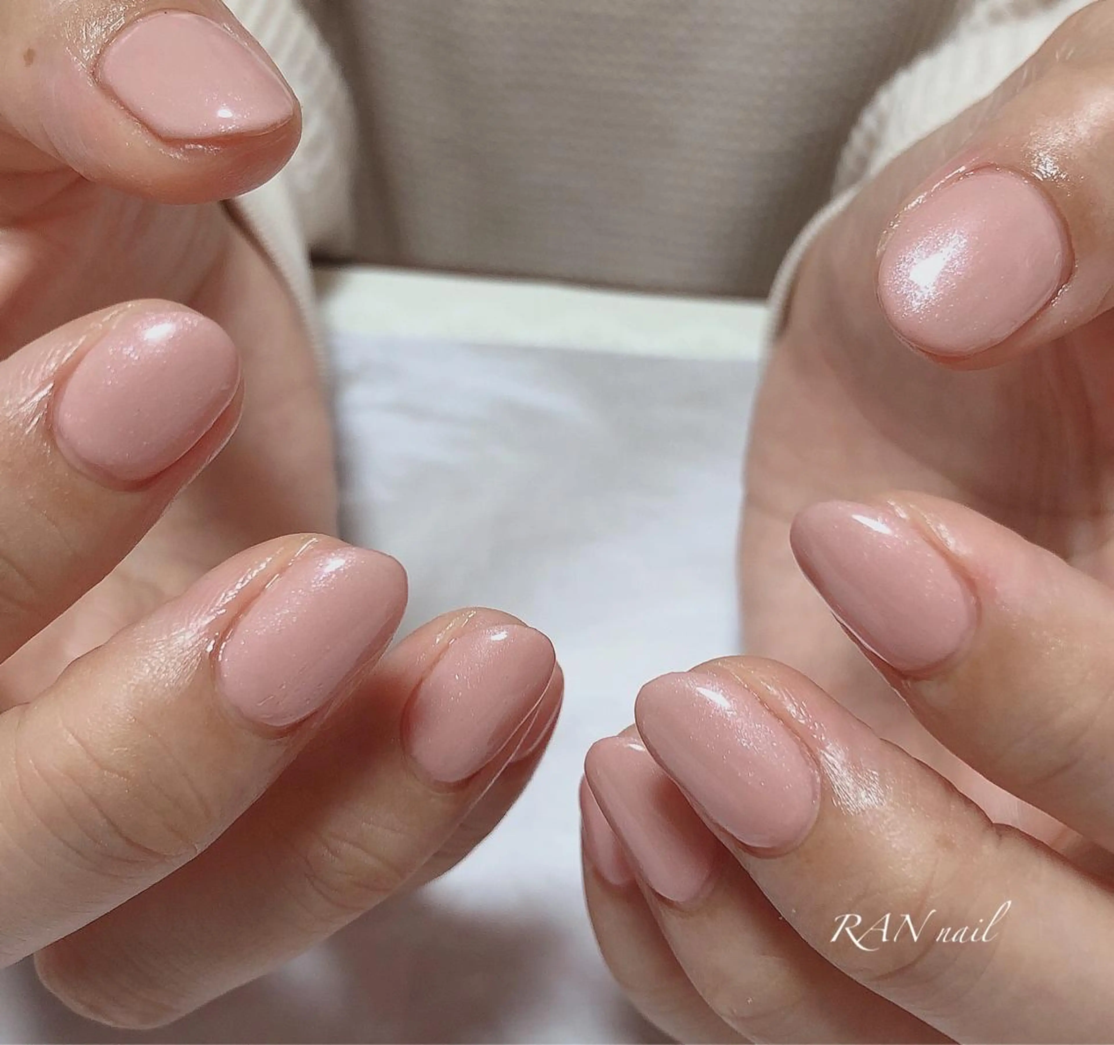ネイル ジェルネイル ワンカラーネイル パラジェル ピンク シンプルネイル ハンドネイル フットネイル RAN nail 〜ランネイル〜所属・RAN nailのネイルデザイン
