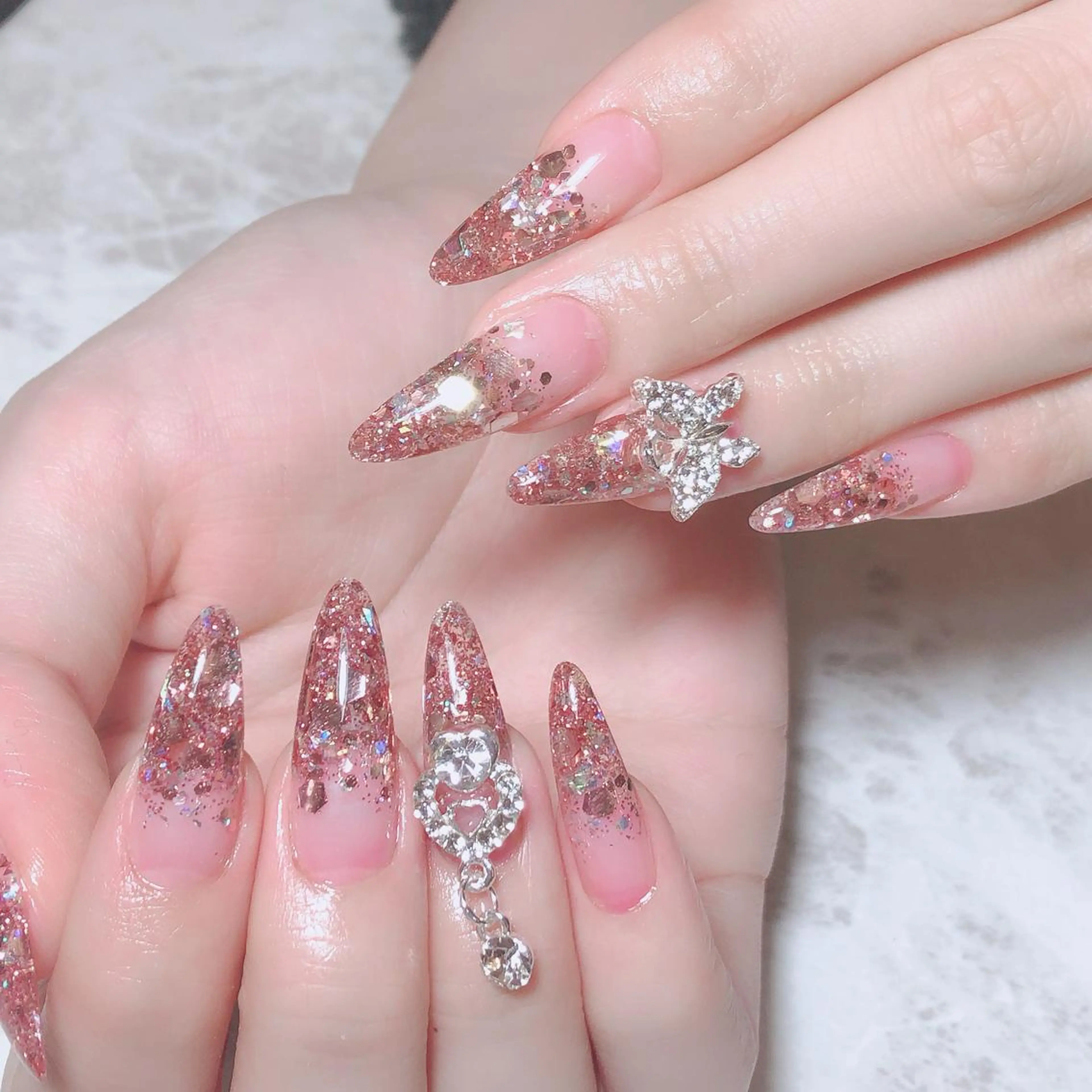 ネイル ハンドネイル Private Nail Salon　EM所属・Nail salon EM（エム）千葉のネイルデザイン