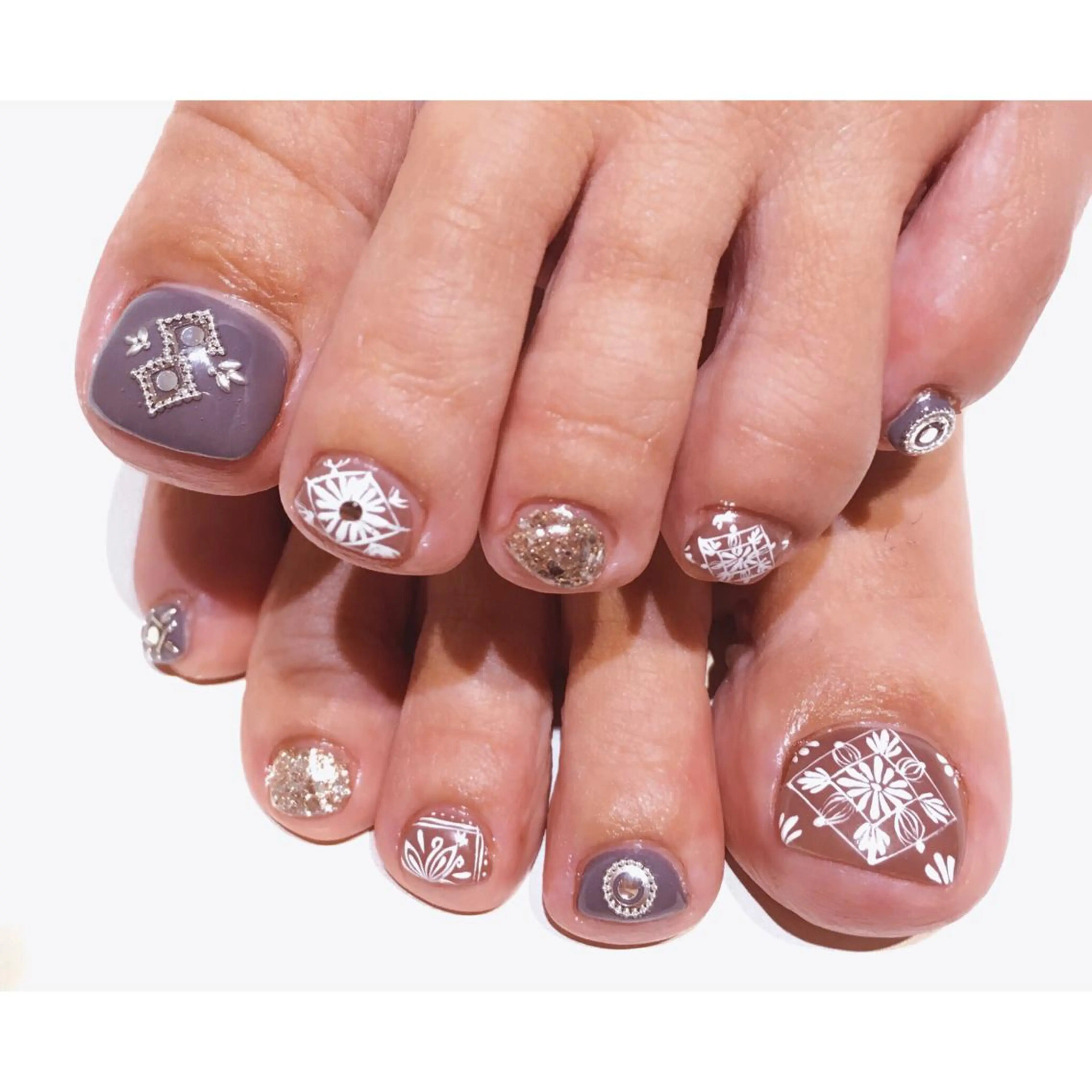 ネイル nail salon  aloalo所属・Nailist Ayaのネイルデザイン
