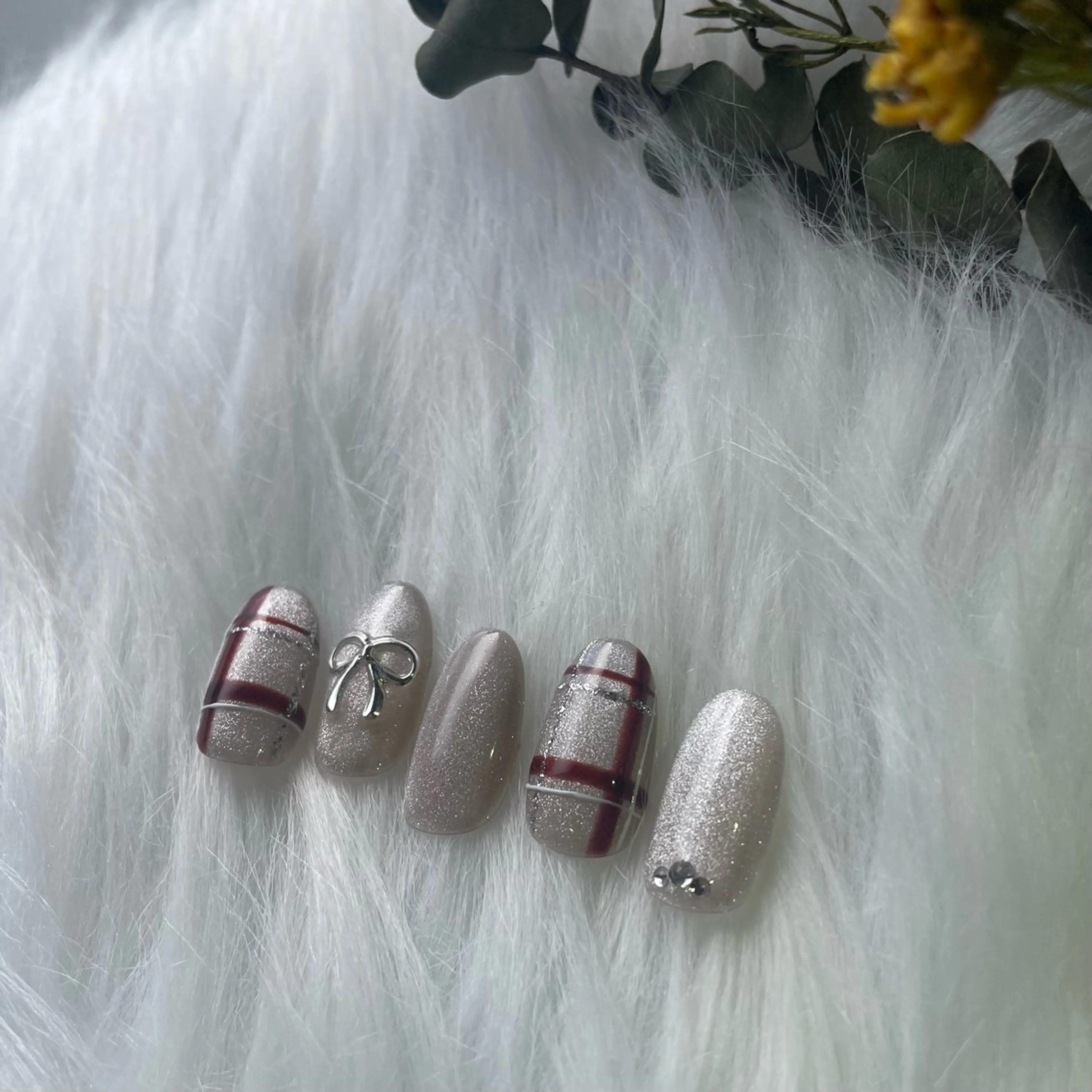 ネイル ブルー 氷ネイル・うるうるネイル キラキラネイル マグネットネイル ニュアンスネイル timtam --sakiのネイルデザイン