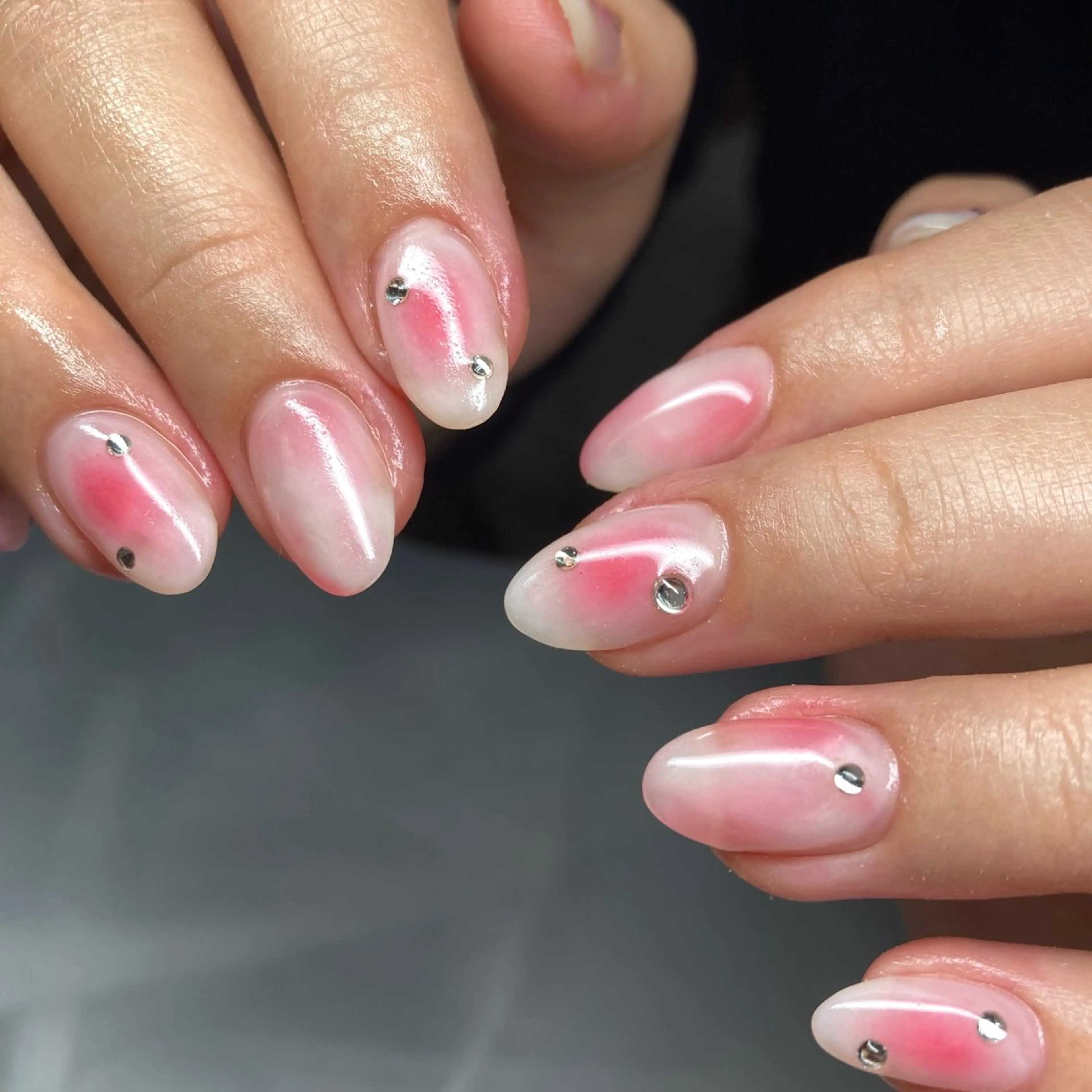 ネイル 長さ出し フレンチネイル グラデーション マグネットネイル メンズネイル ハンドネイル Gracias. rieのネイルデザイン