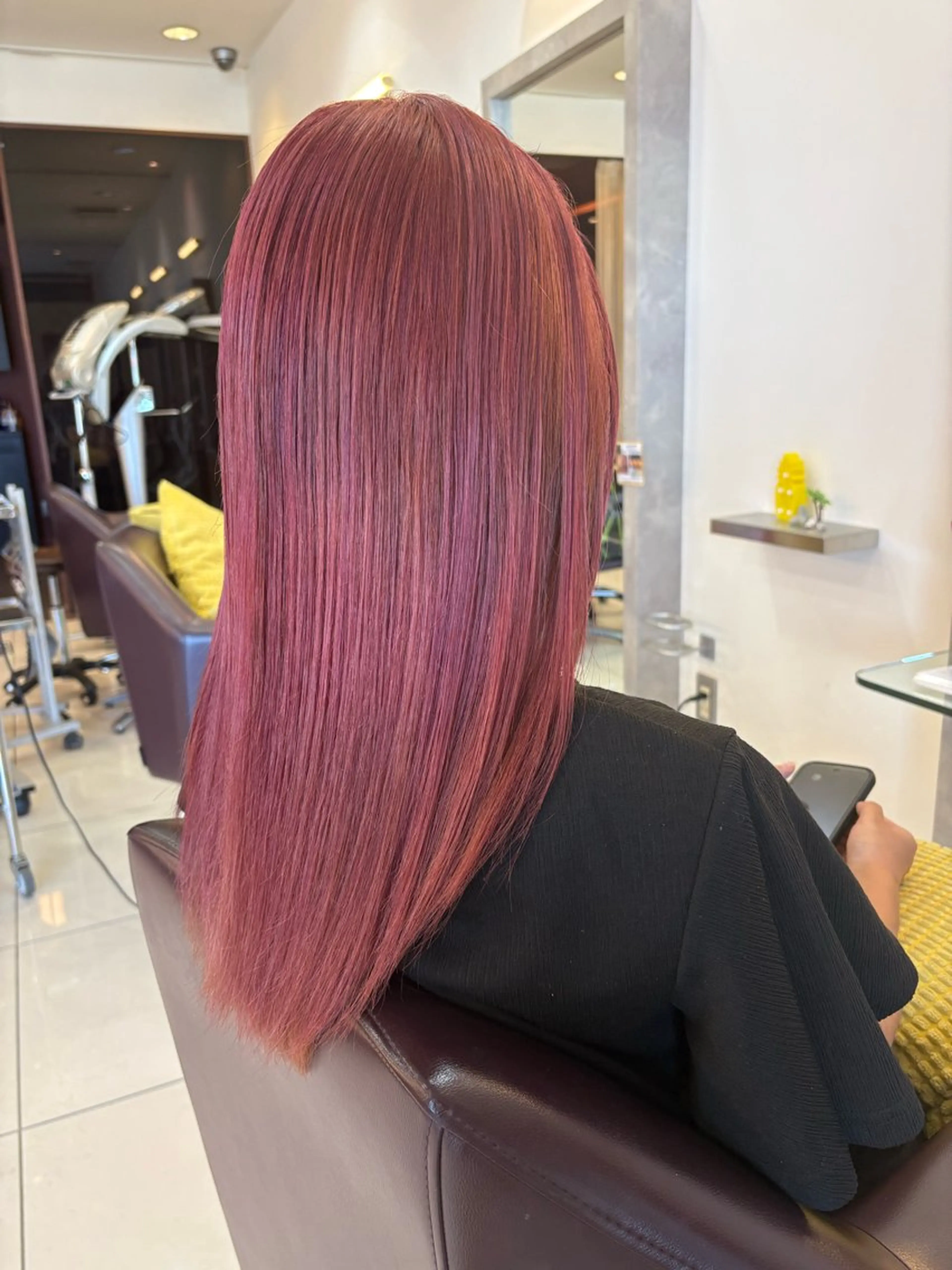 ロング カラー 加瀬 真弓のヘアスタイル