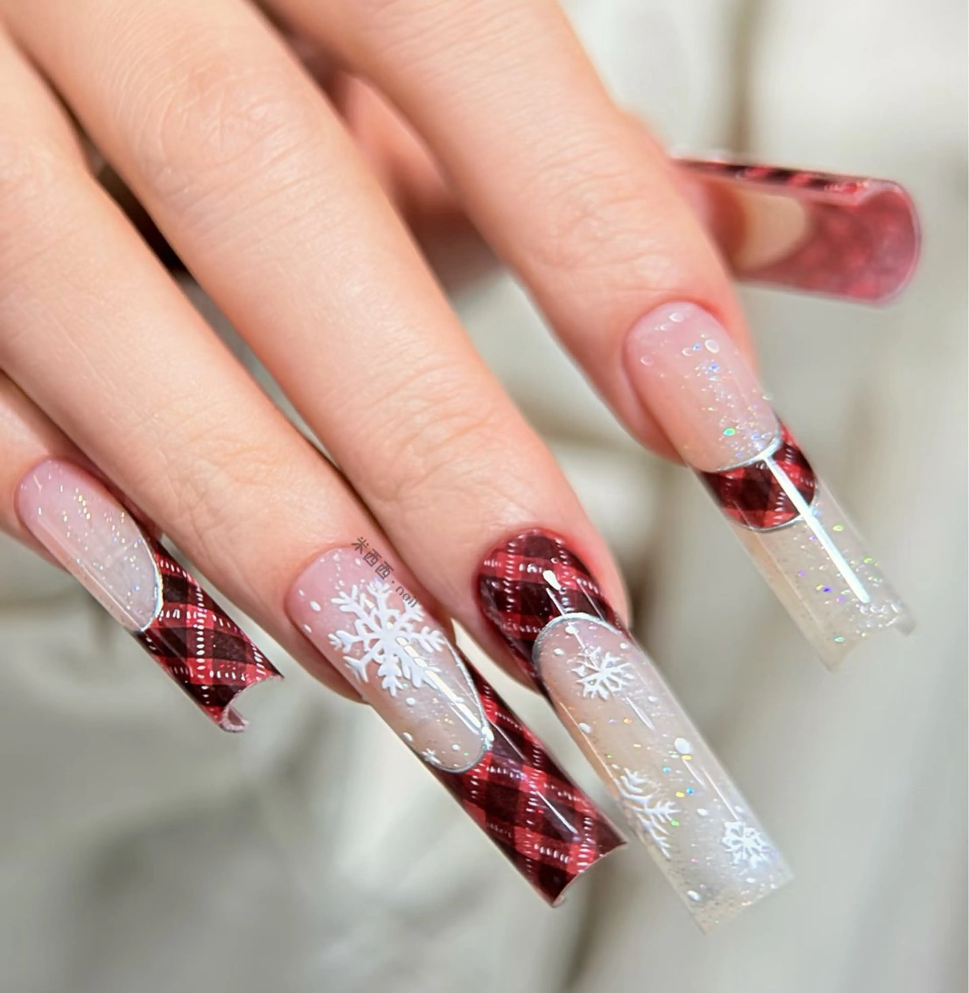 ネイル オーロラネイル 成人式 フットネイル フレンチネイル ジェルネイル ハンドネイル 長さだし専門 ありさのネイルデザイン