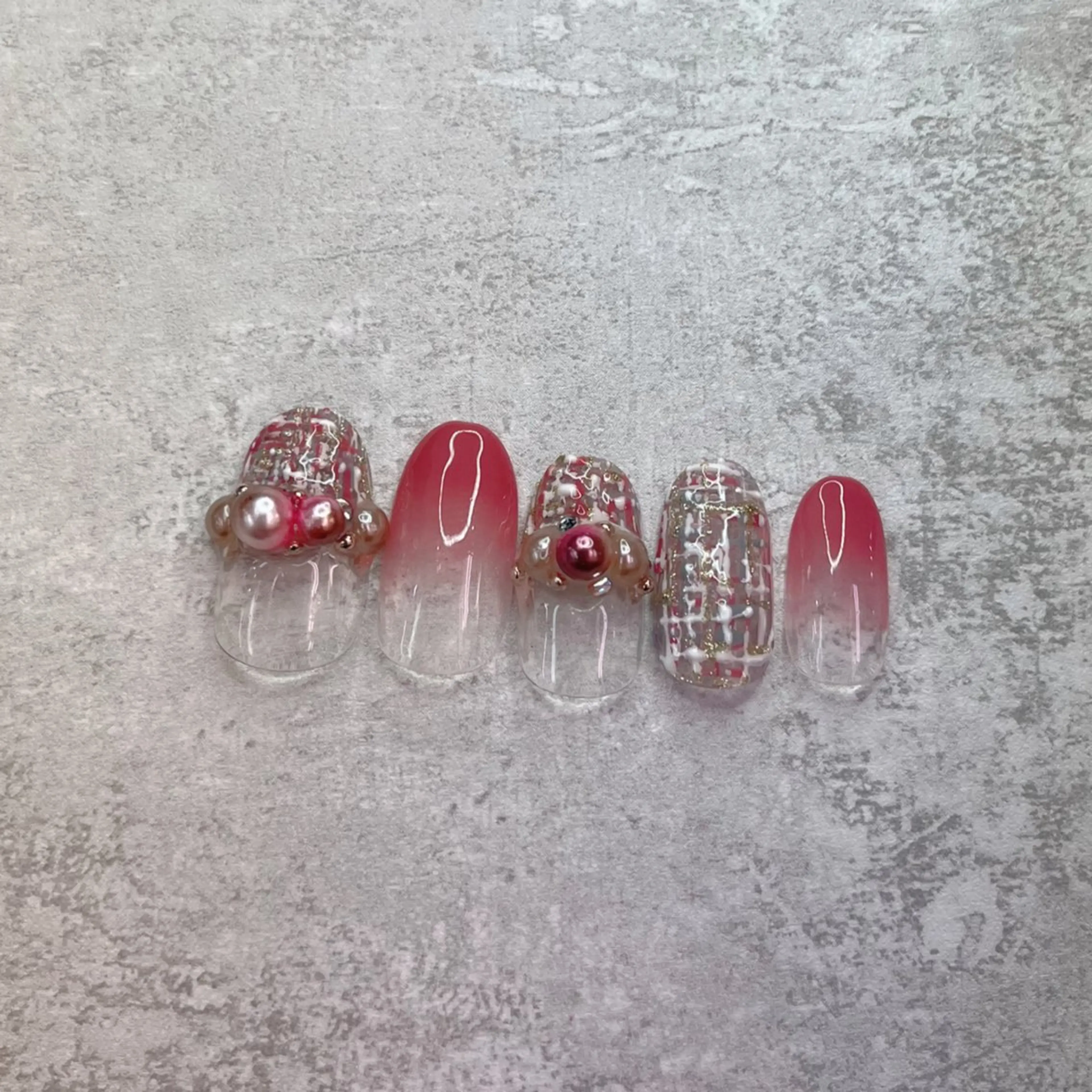 ネイル ツイードネイル 冬ネイル ブルーデイジー栄本店所属・BlueDaisy 栄本店のネイルデザイン