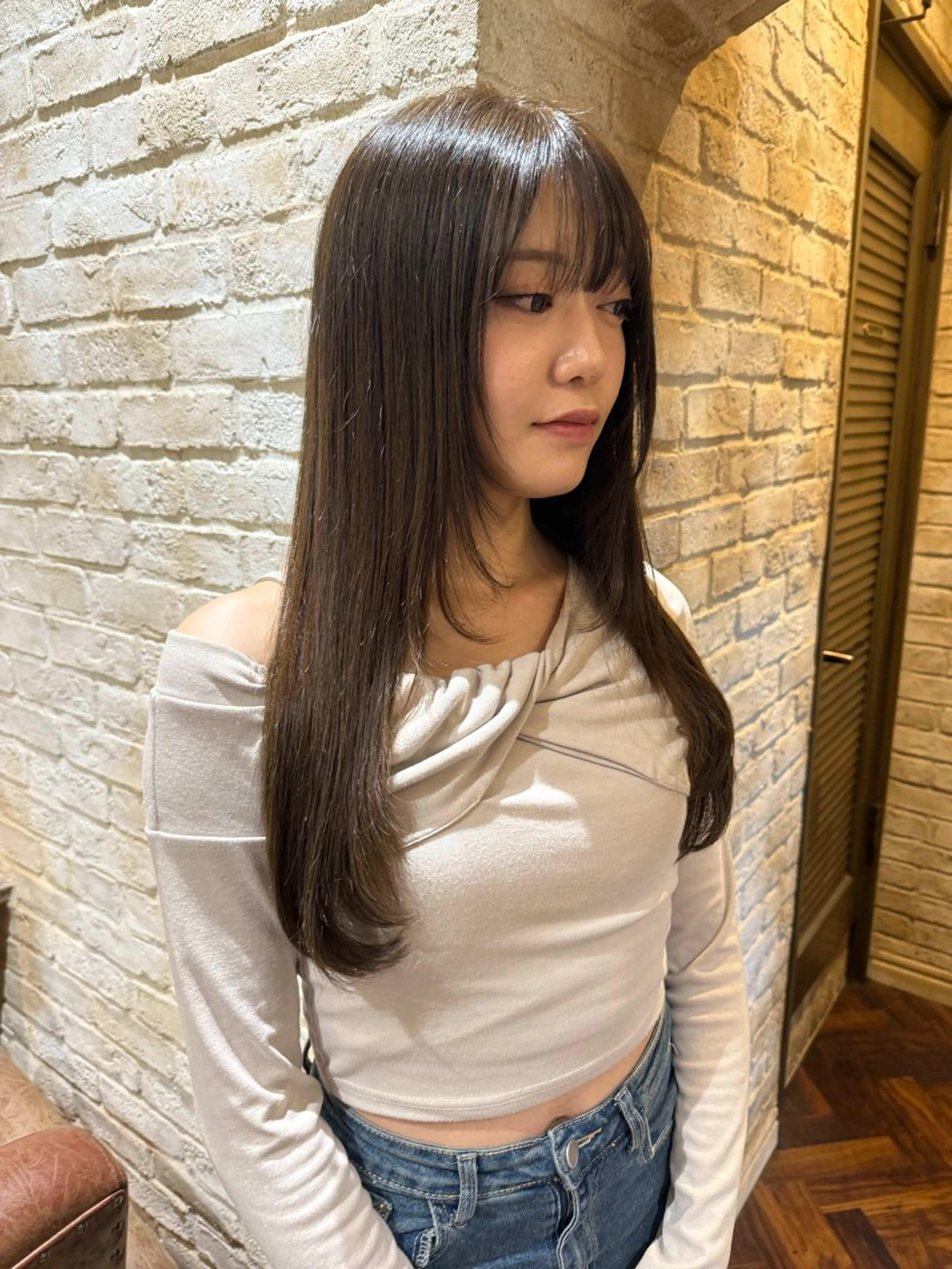 セミロング A M Iのヘアスタイル