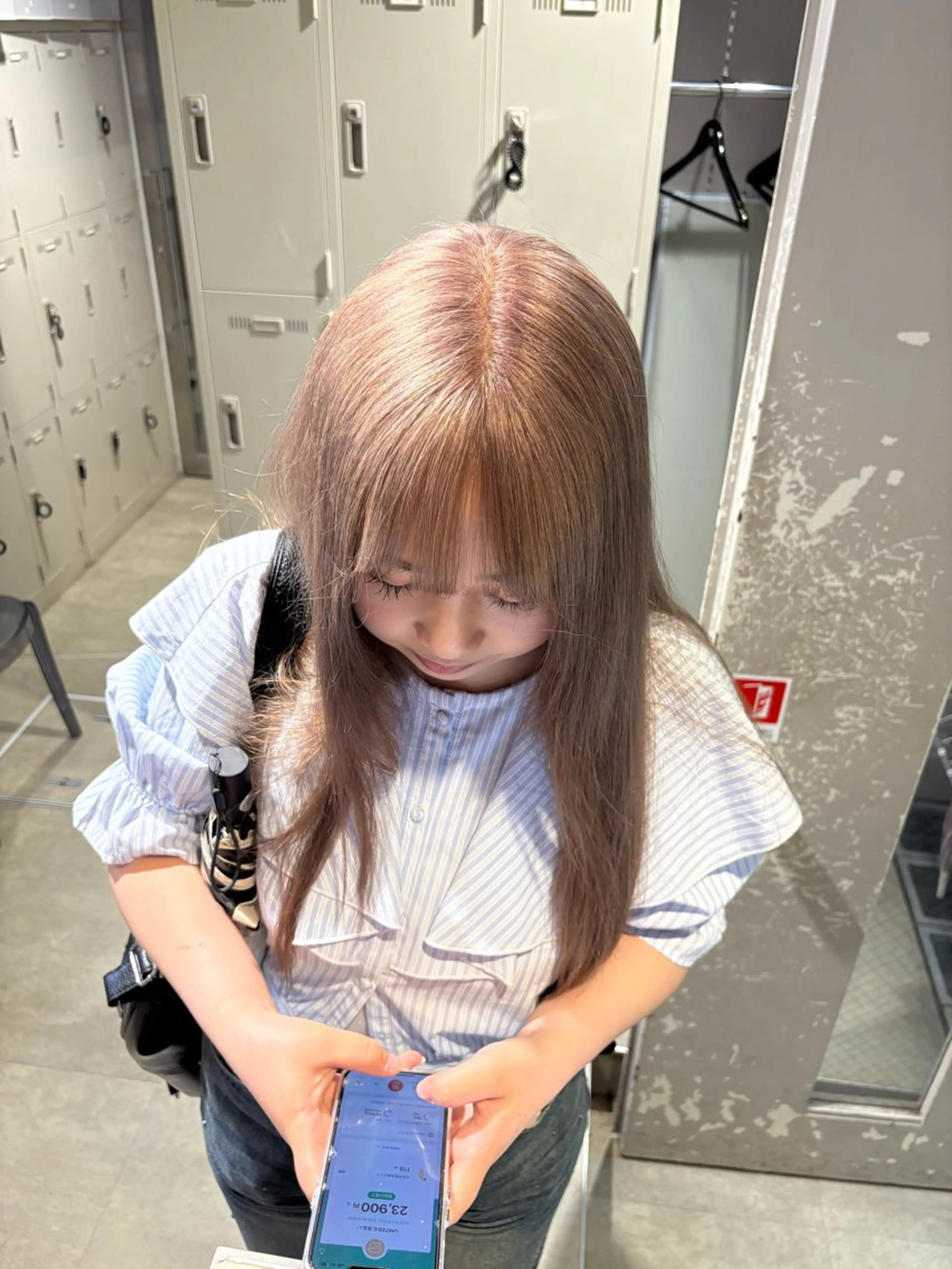 カラー ヘアカラー トリートメント 透明感ベージュ🤎 ナチュラルレイヤーのヘアスタイル