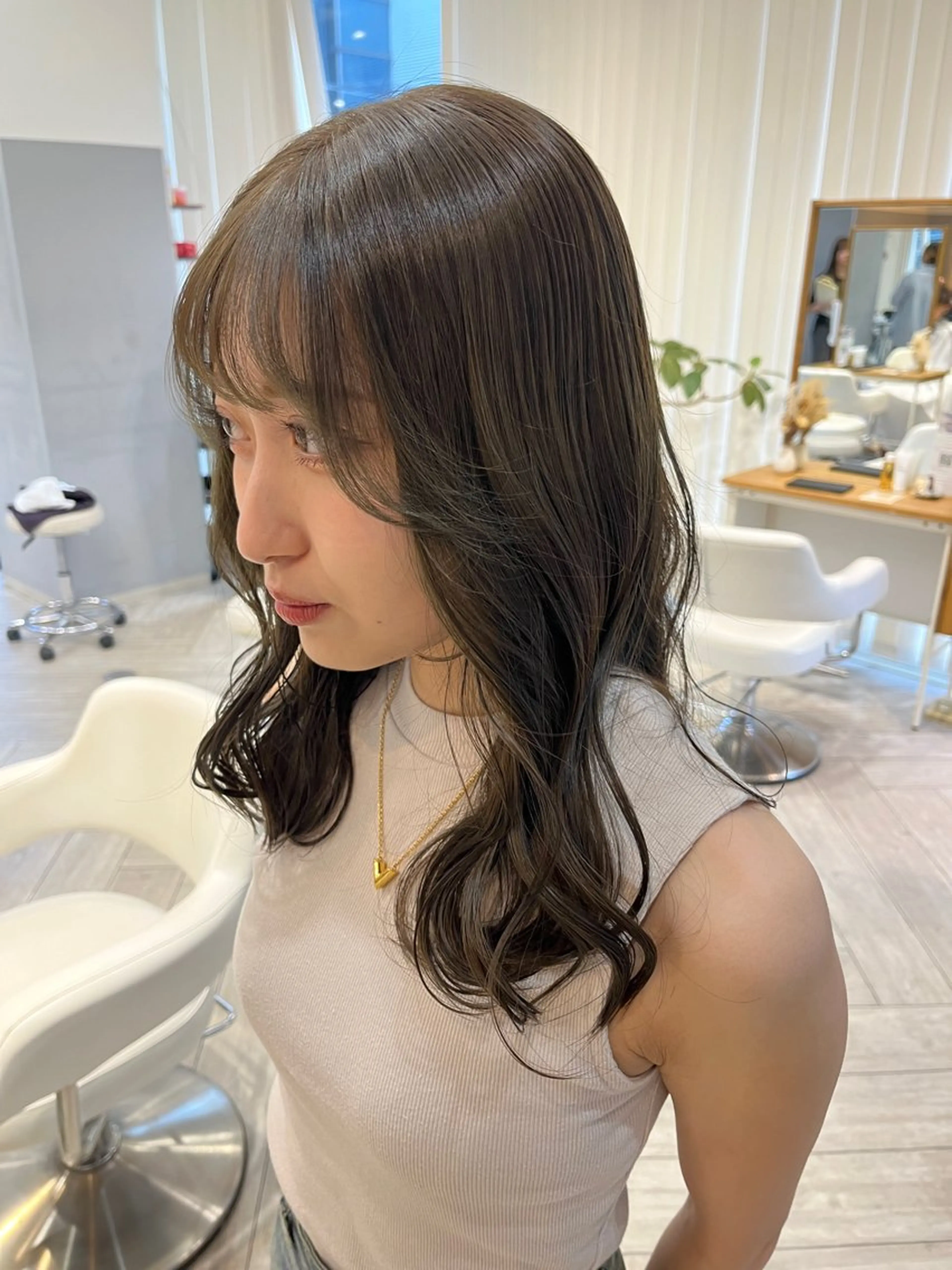 セミロング カット ヘアカラー AVANCE. chisatoのヘアスタイル