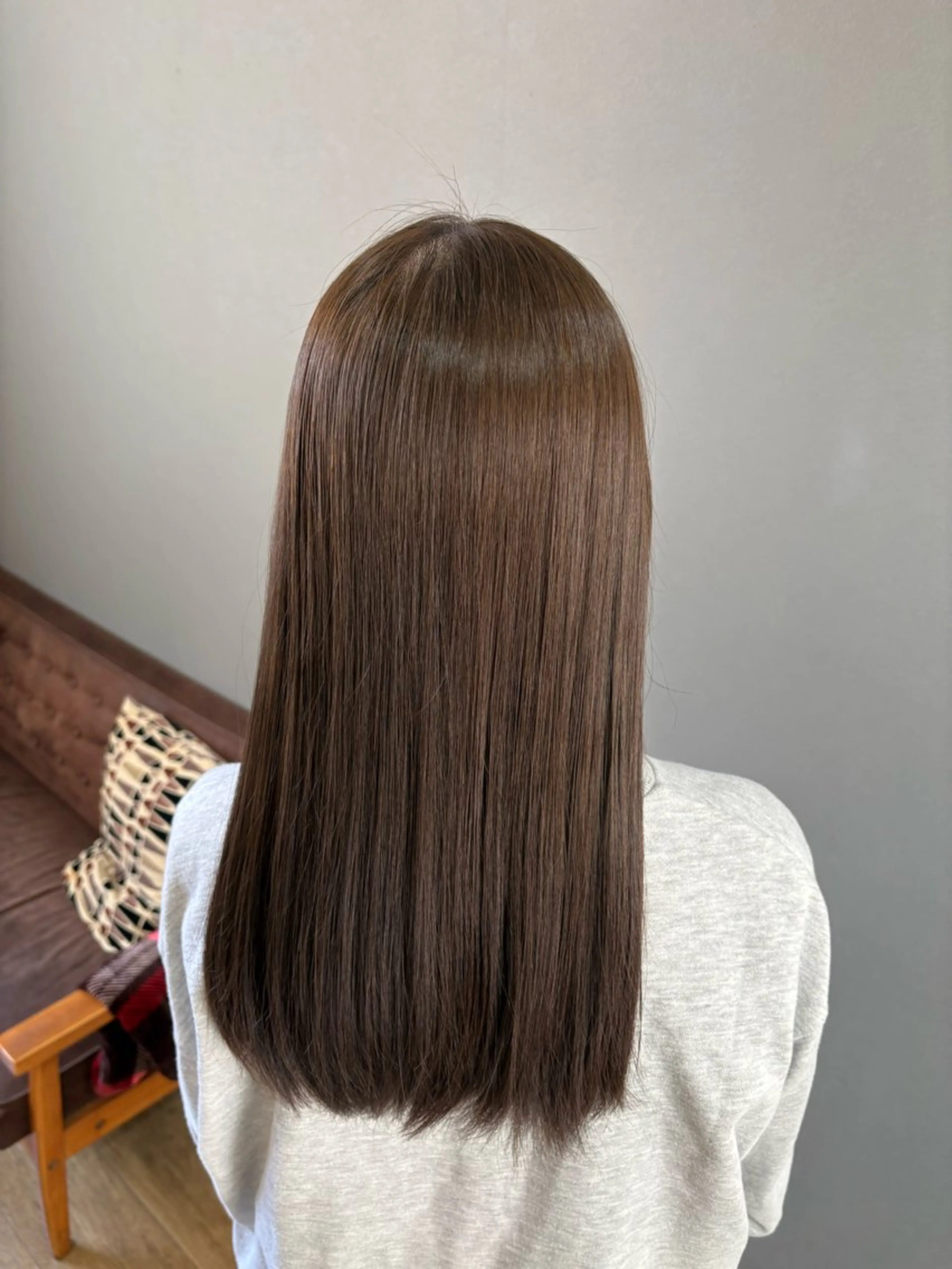 ロング カラー ベージュカラー 透明感カラー オリーブベージュ トリートメント ココカラヘアー所属・🫧ブリーチ×透明感 カラー🎀ココカラのヘアスタイル