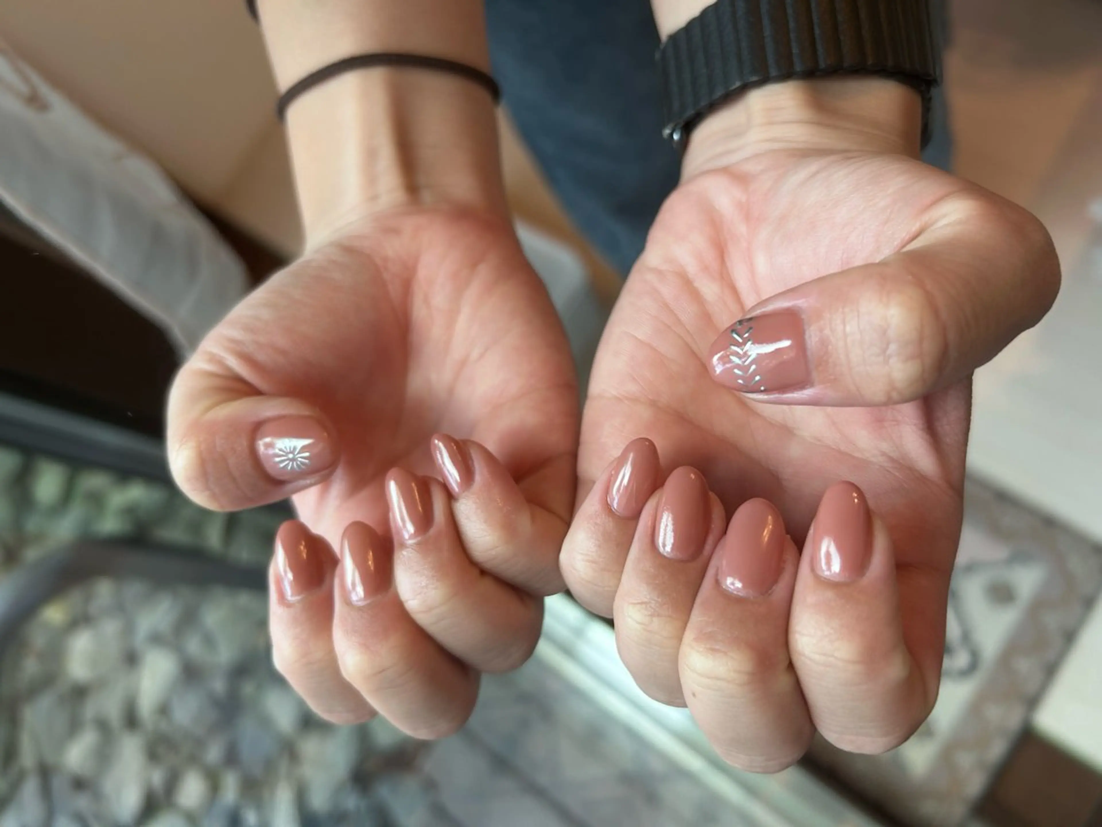 ネイル ハンドネイル Slow.Nail Tomomiのネイルデザイン