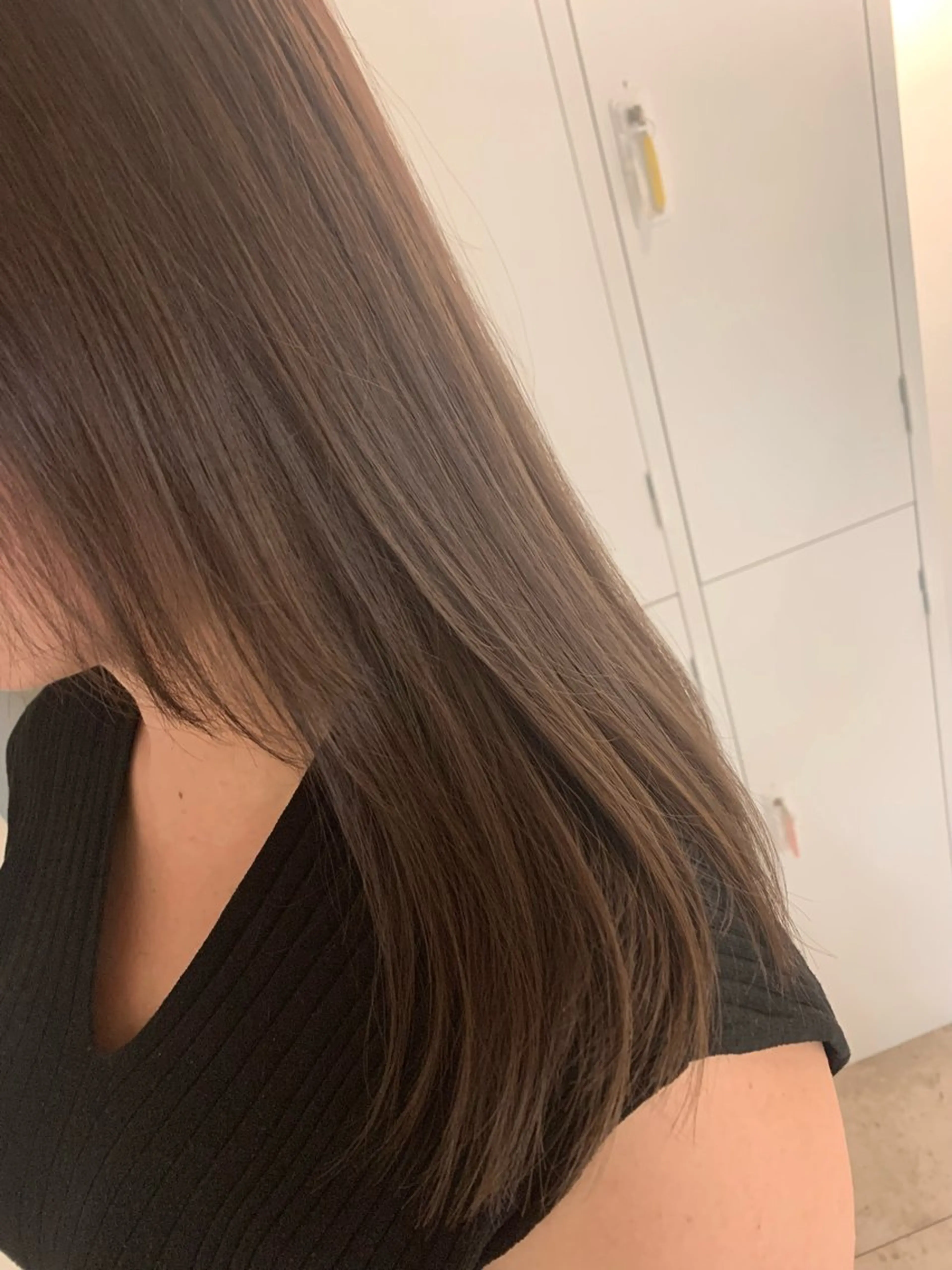 セミロング ✨ハイトーン✨艶髪 ✨髪質改善✨和田のヘアスタイル