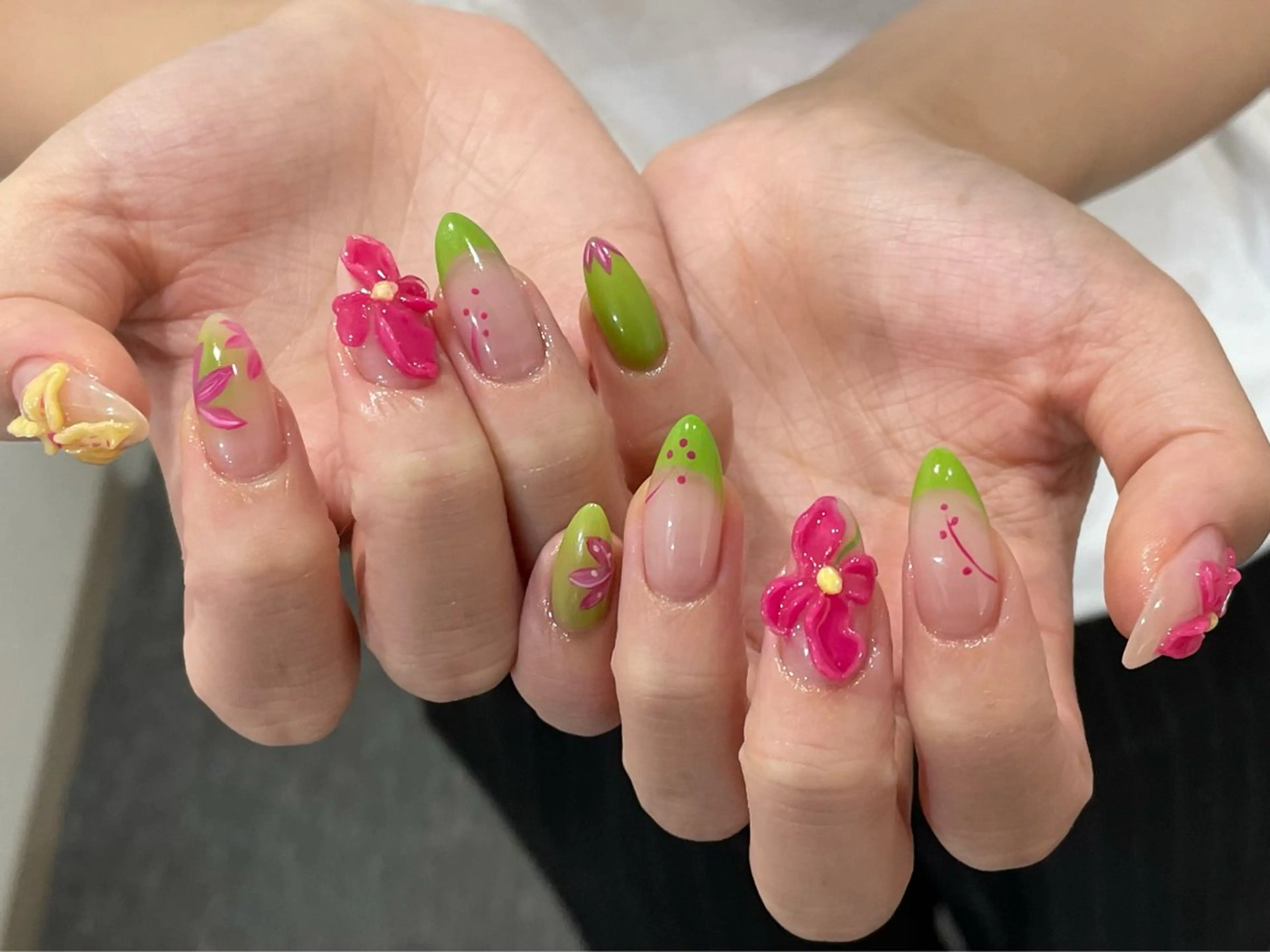 ネイル ゆず秋葉原 Vickyのネイルデザイン