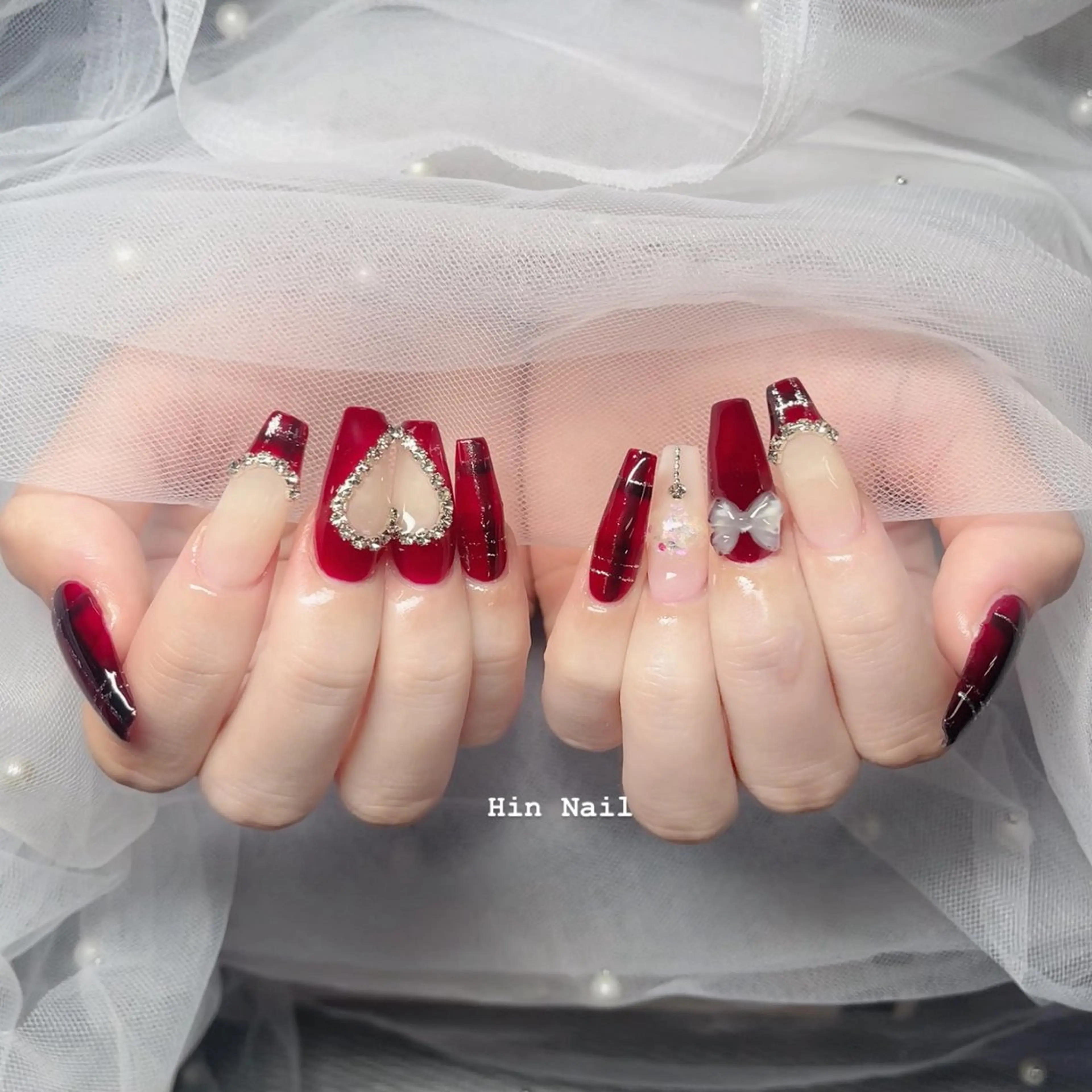 ネイル ハンドネイル HIN NAILのネイルデザイン