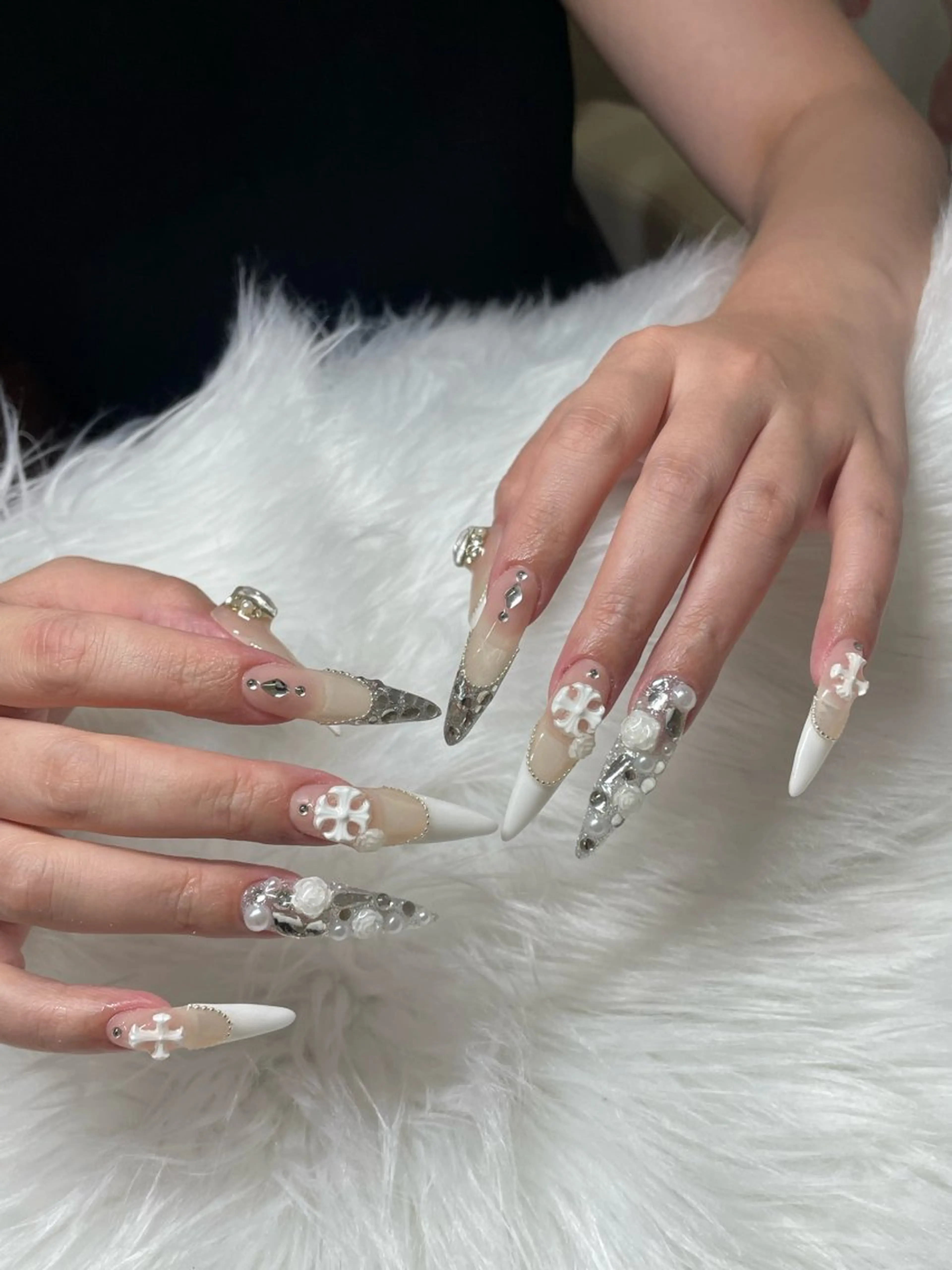 ネイル ハンドネイル オーロラ所属・YUI nailのネイルデザイン