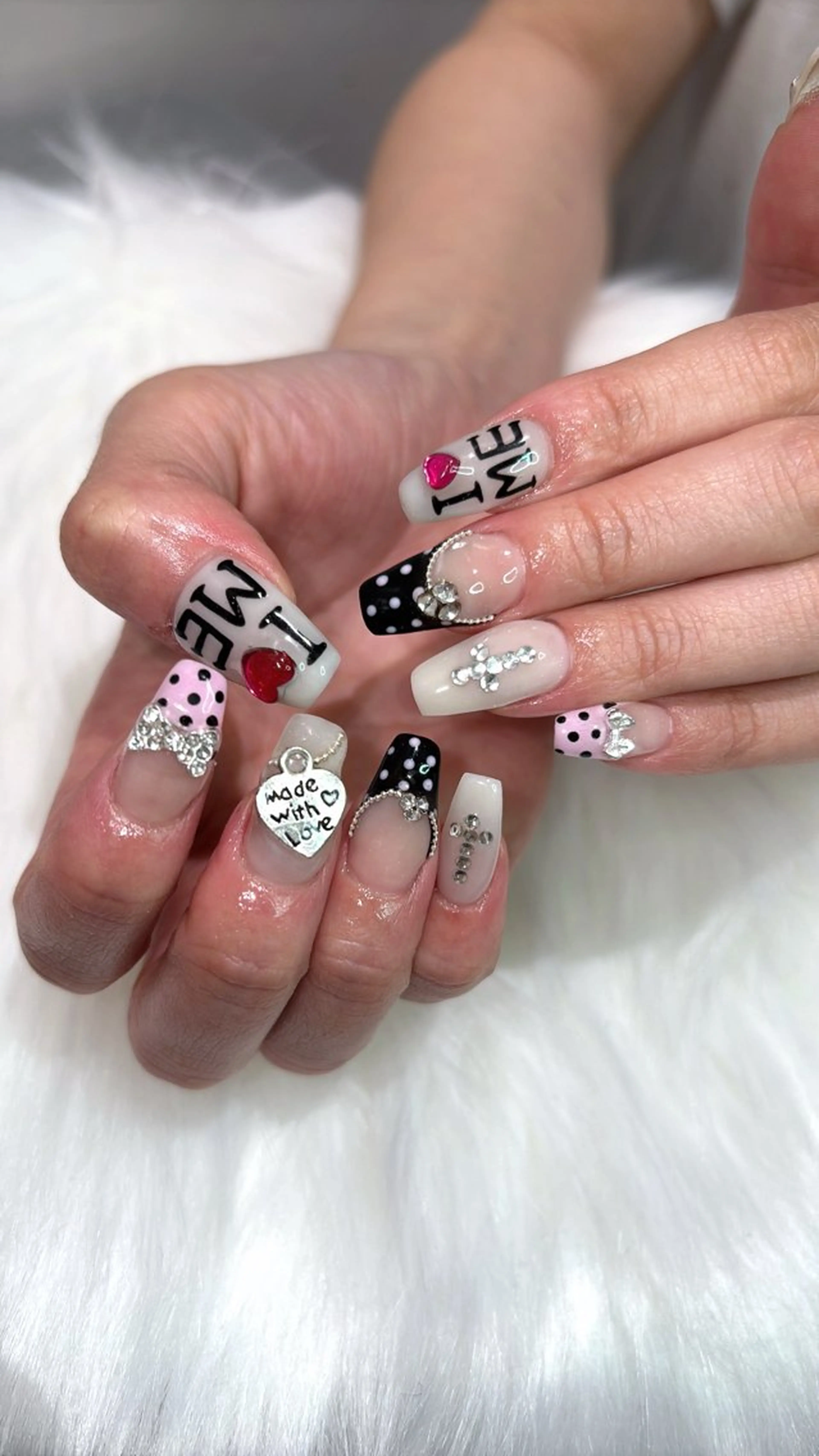 ネイル 👽個性派ネイル🎀 komachiのマツエク・マツパデザイン