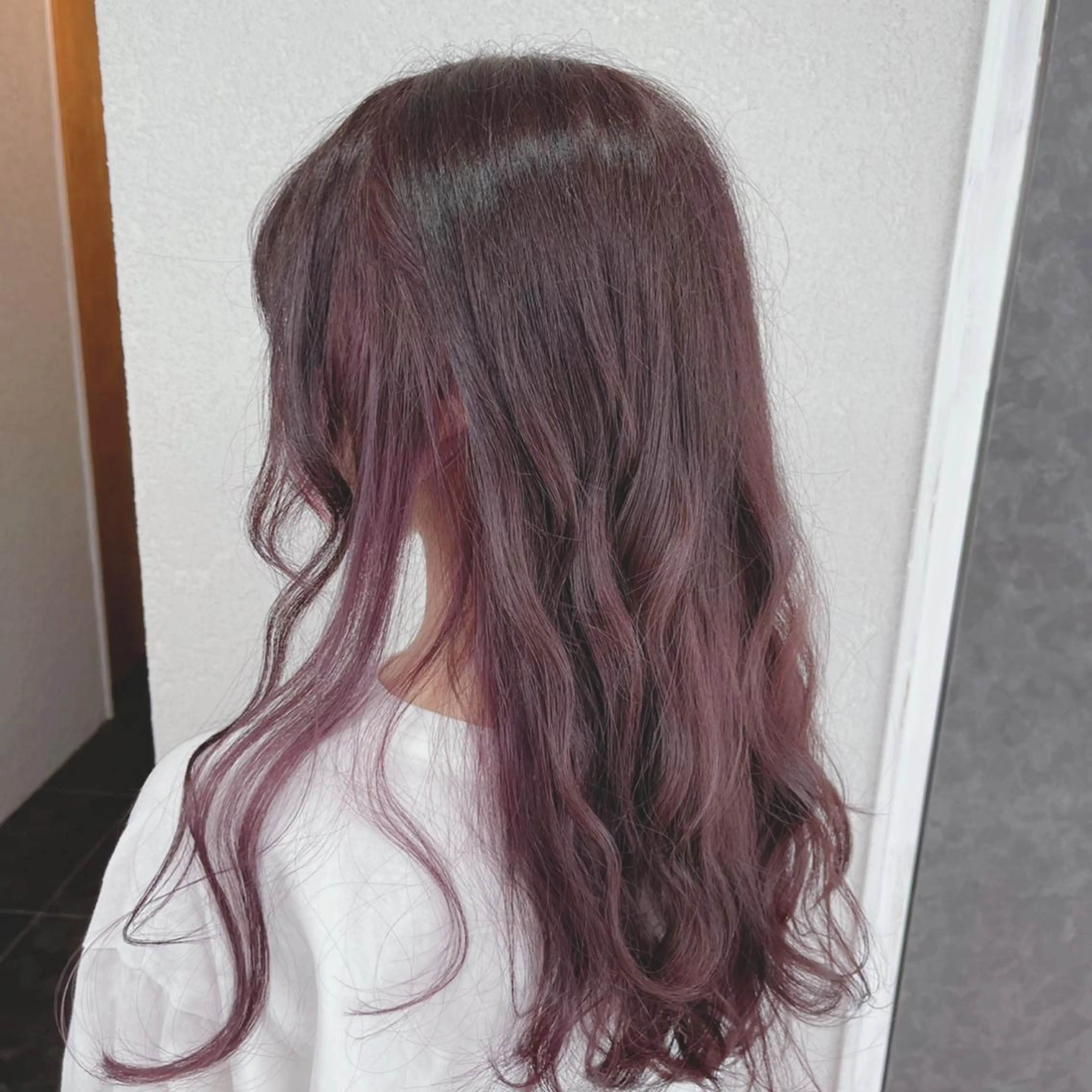 ロング カラー パープルカラー カット ヘアカラー 🔥ブリーチカラー 槙川のヘアスタイル