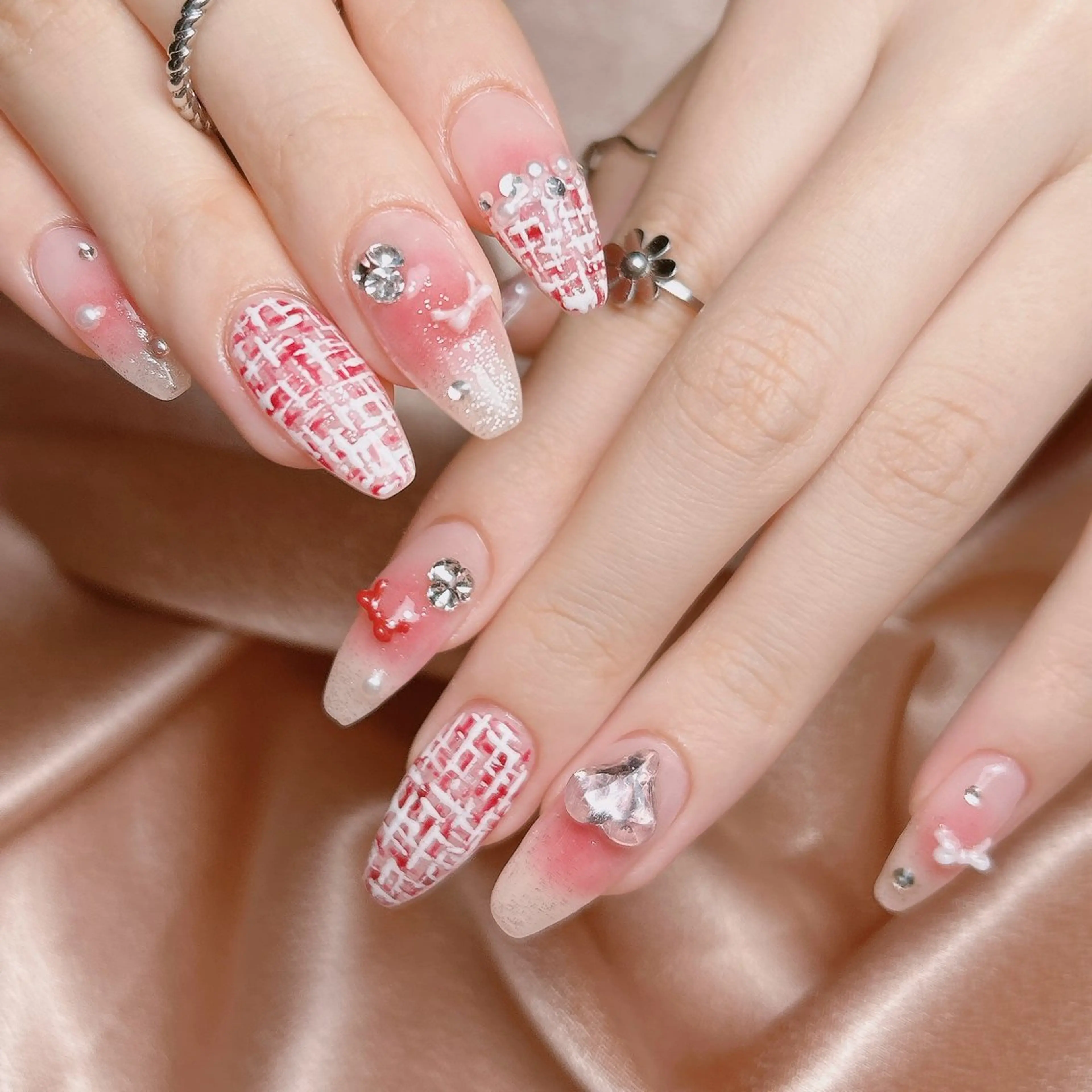 ネイル ツイードネイル ハンドネイル junna 金山.東別院.上前津のネイルデザイン