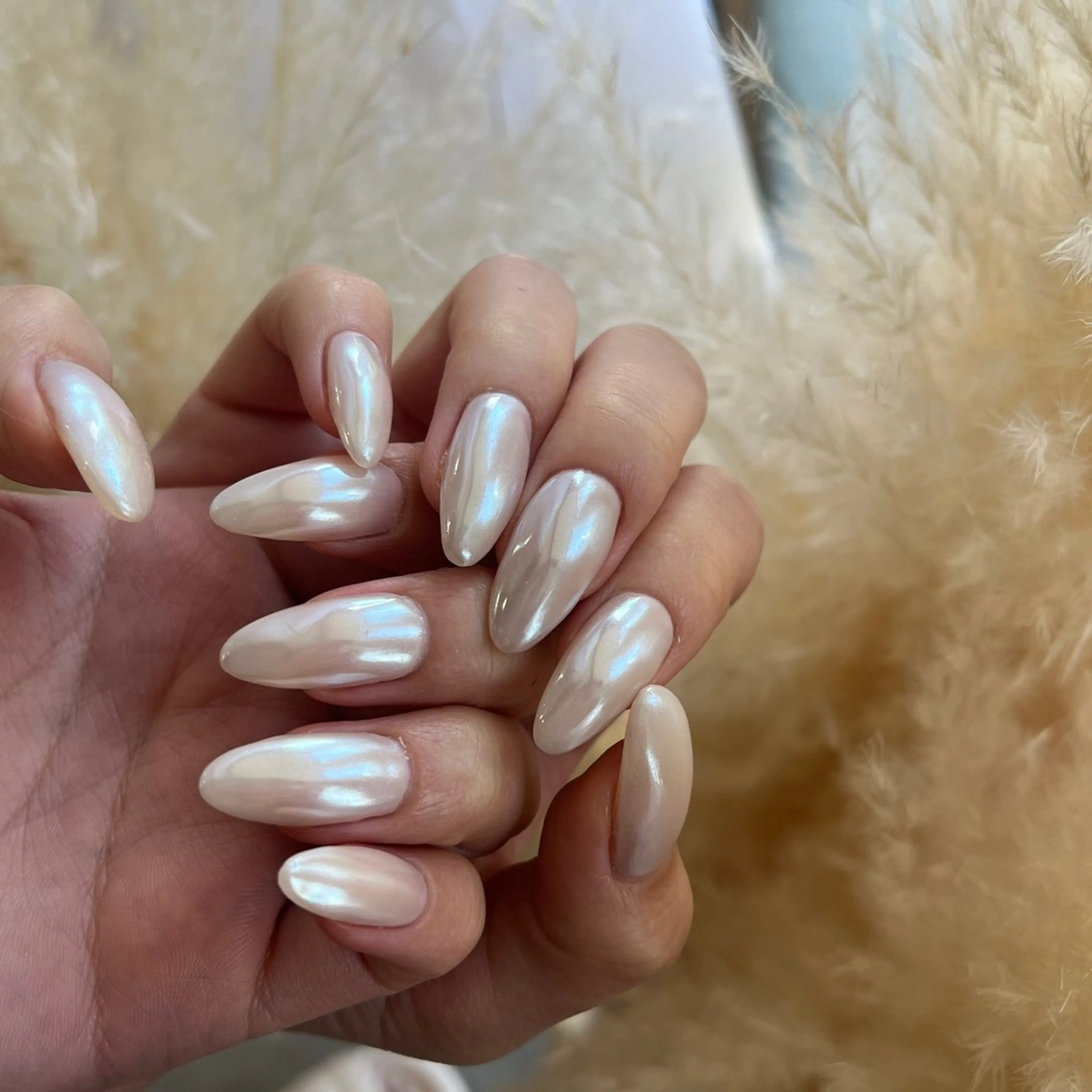 ネイル ミラーネイル ワンカラーネイル Lumos nails&eyelashes桜川店所属・Lumos hirocoのネイルデザイン