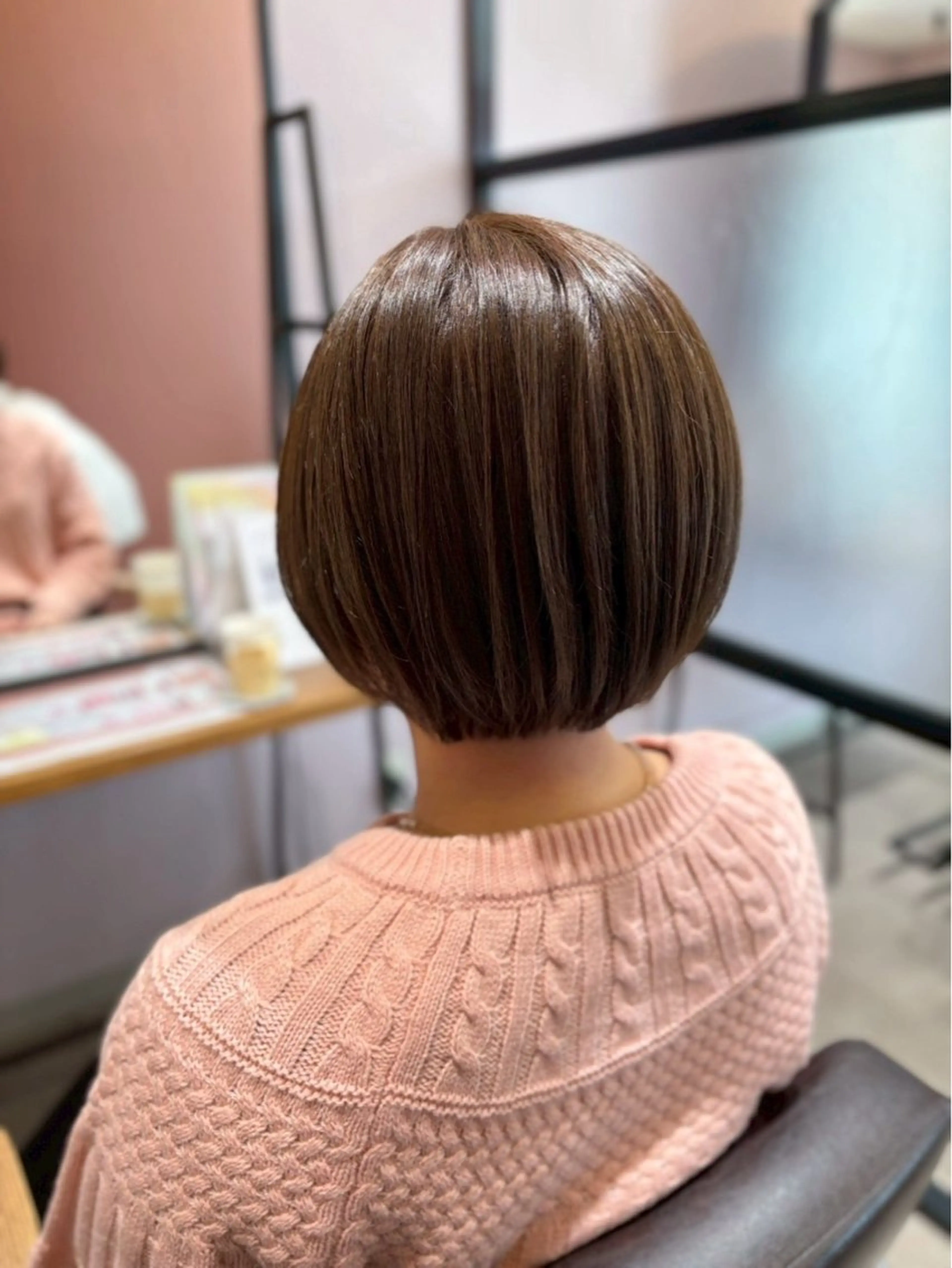 カラー 巽 愛夏のヘアスタイル
