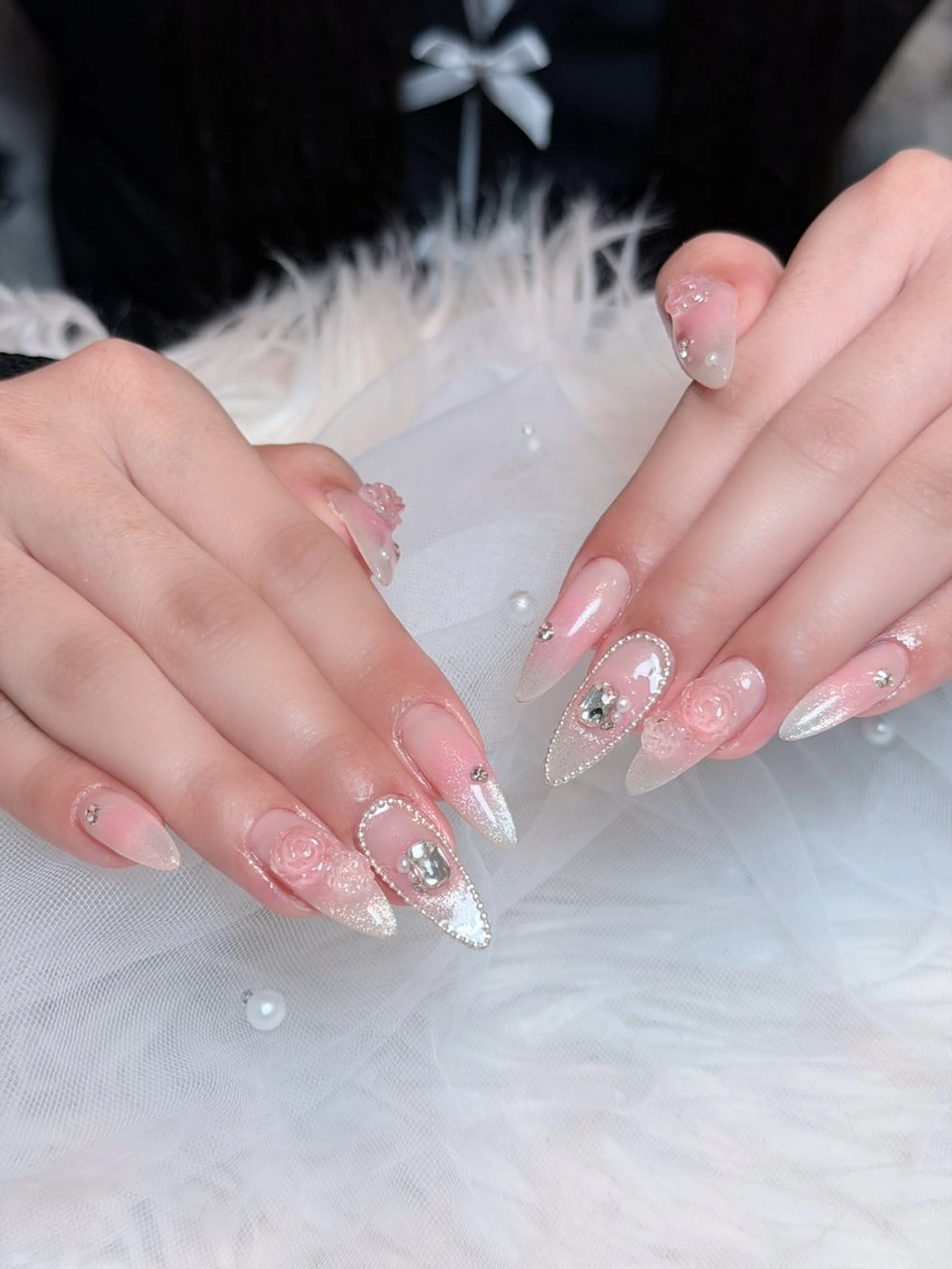 ネイル オーロラネイル ボルドー ブラウン 氷ネイル・うるうるネイル キラキラネイル ハンドネイル Julli NailStudioのネイルデザイン