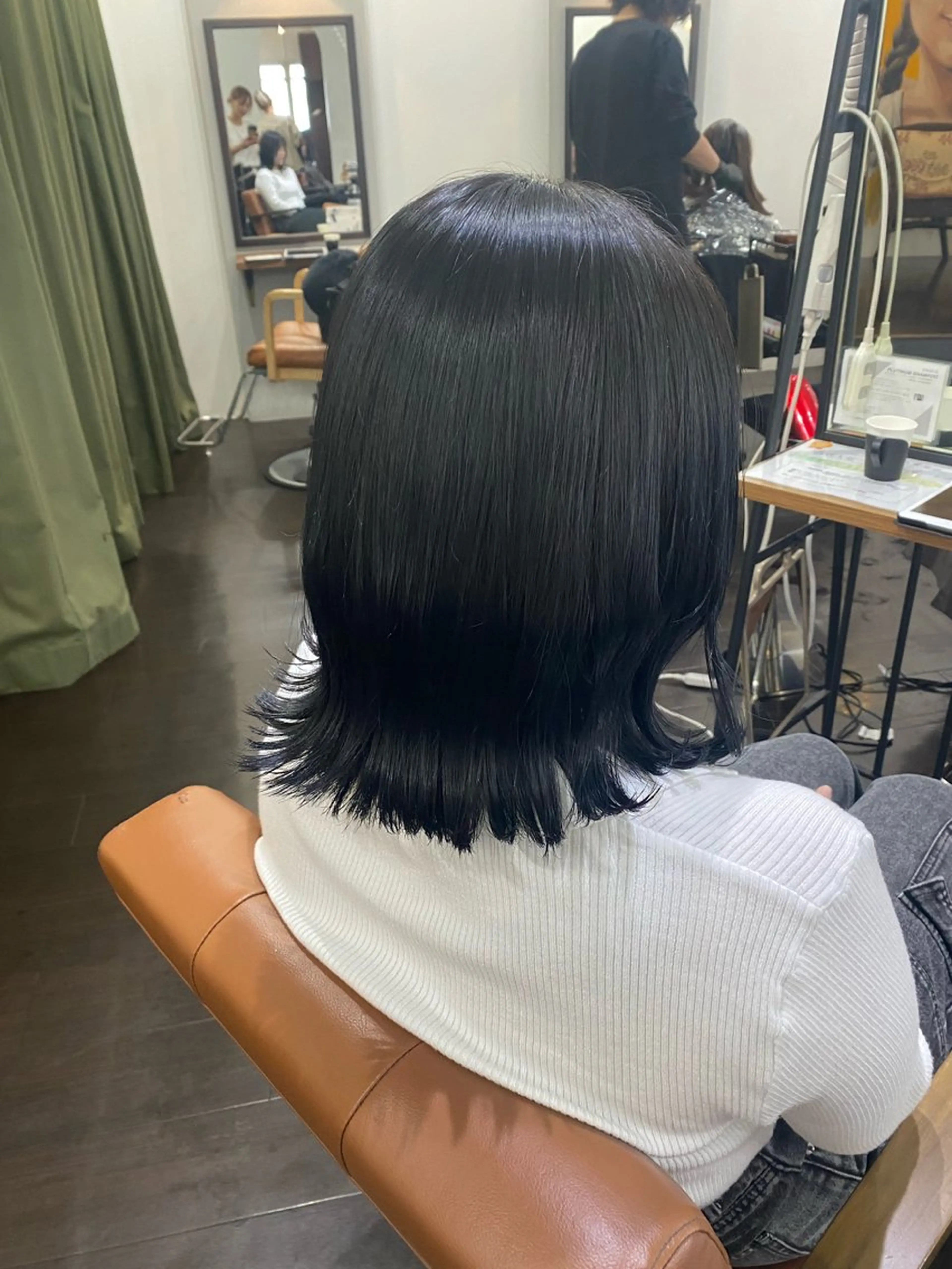 ミディアム カラー ヘアアレンジ 黒髪 ブルーカラー ブルーブラック 透明感カラー 🍒ᩚ名駅/艶髪 縮毛矯正/あゆ🍒ᩚのヘアスタイル