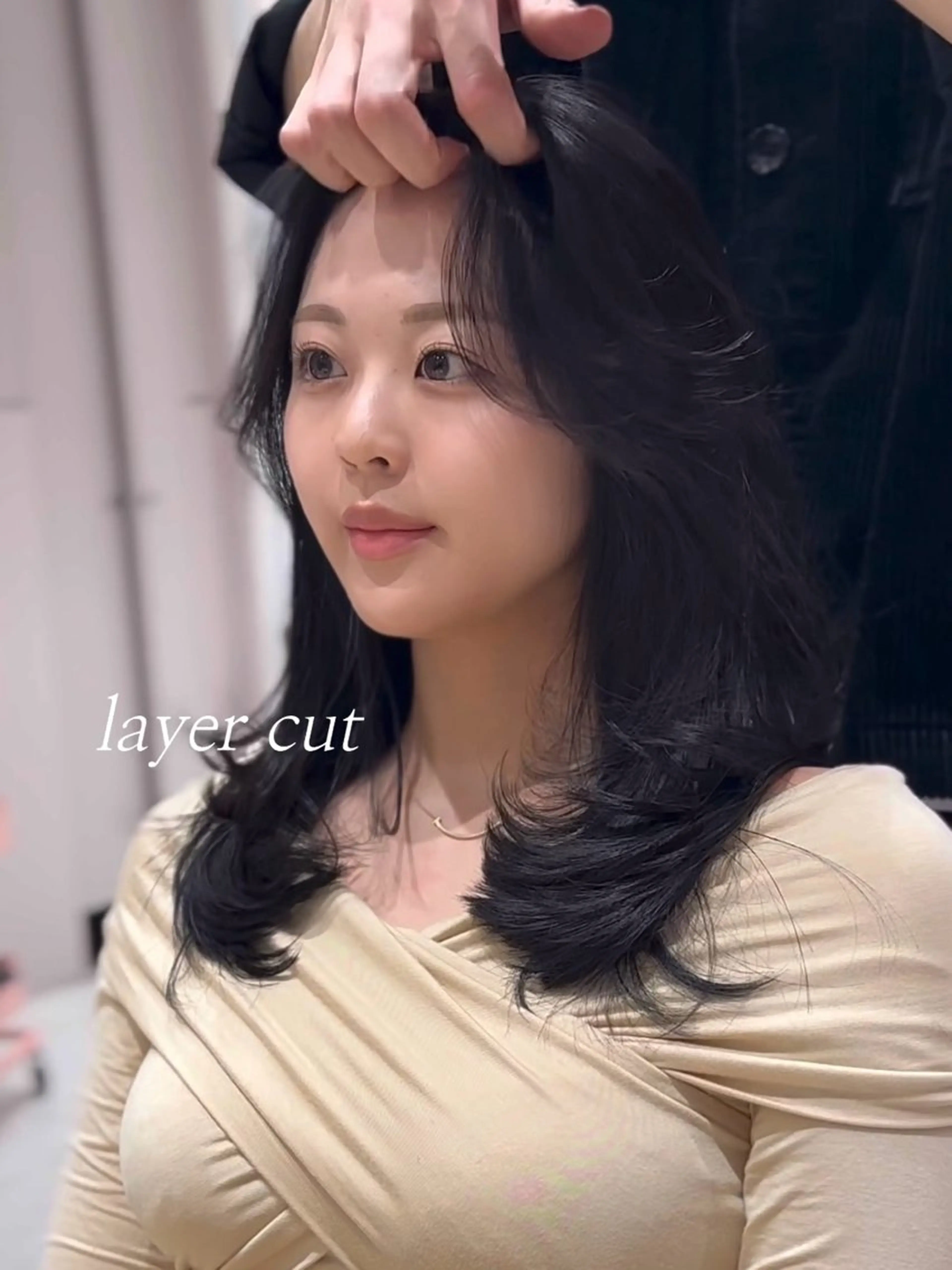 セミロング カラー かきあげバング レイヤーカット カット ヘアカラー トリートメント レイヤー/顔周り /透明感🩶高橋大のヘアスタイル