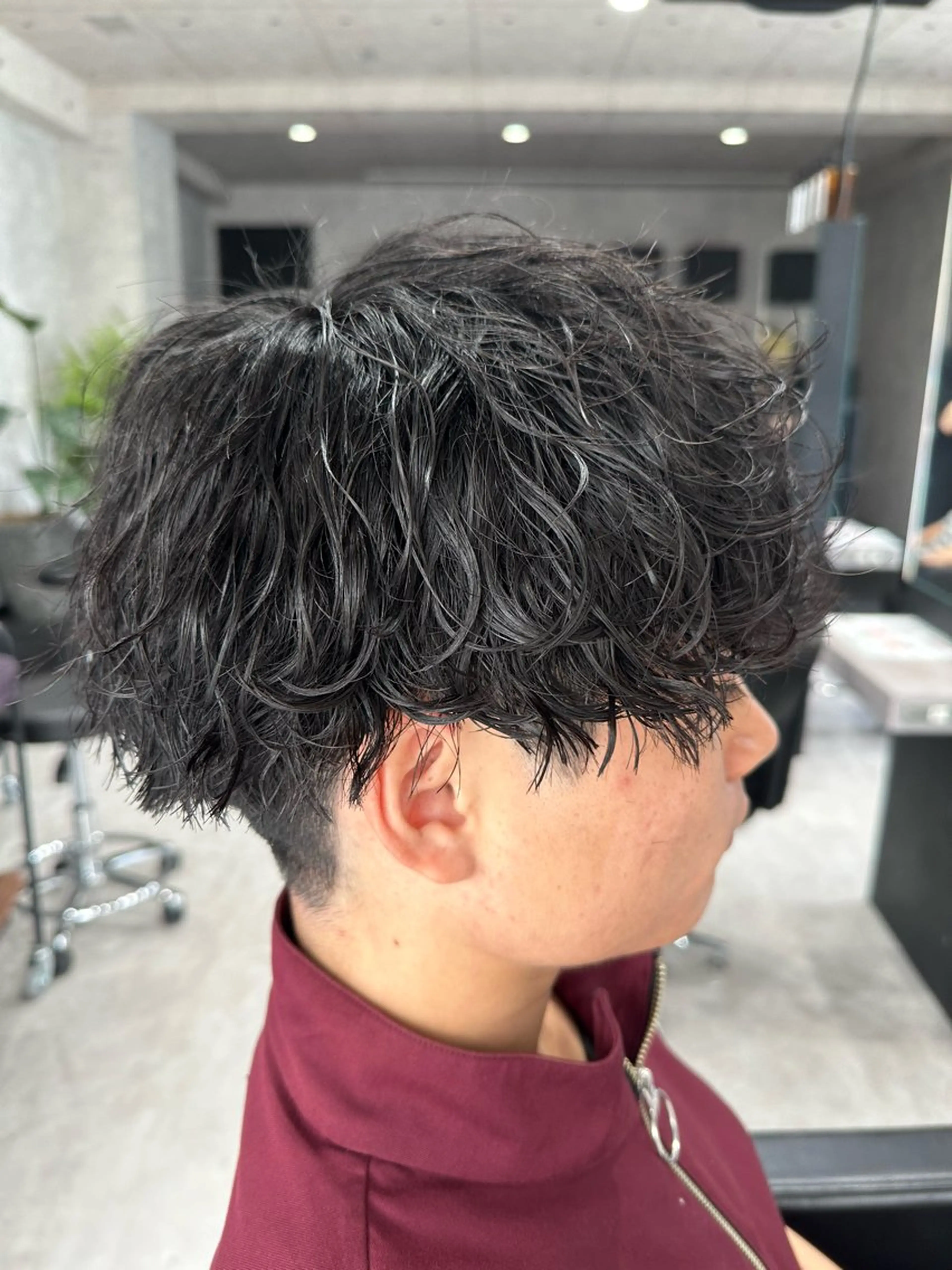 ショート パーマ メンズ メンズパーマ 波巻きパーマ カット パーマ ユウ🪄 パーマ指名No1のヘアスタイル