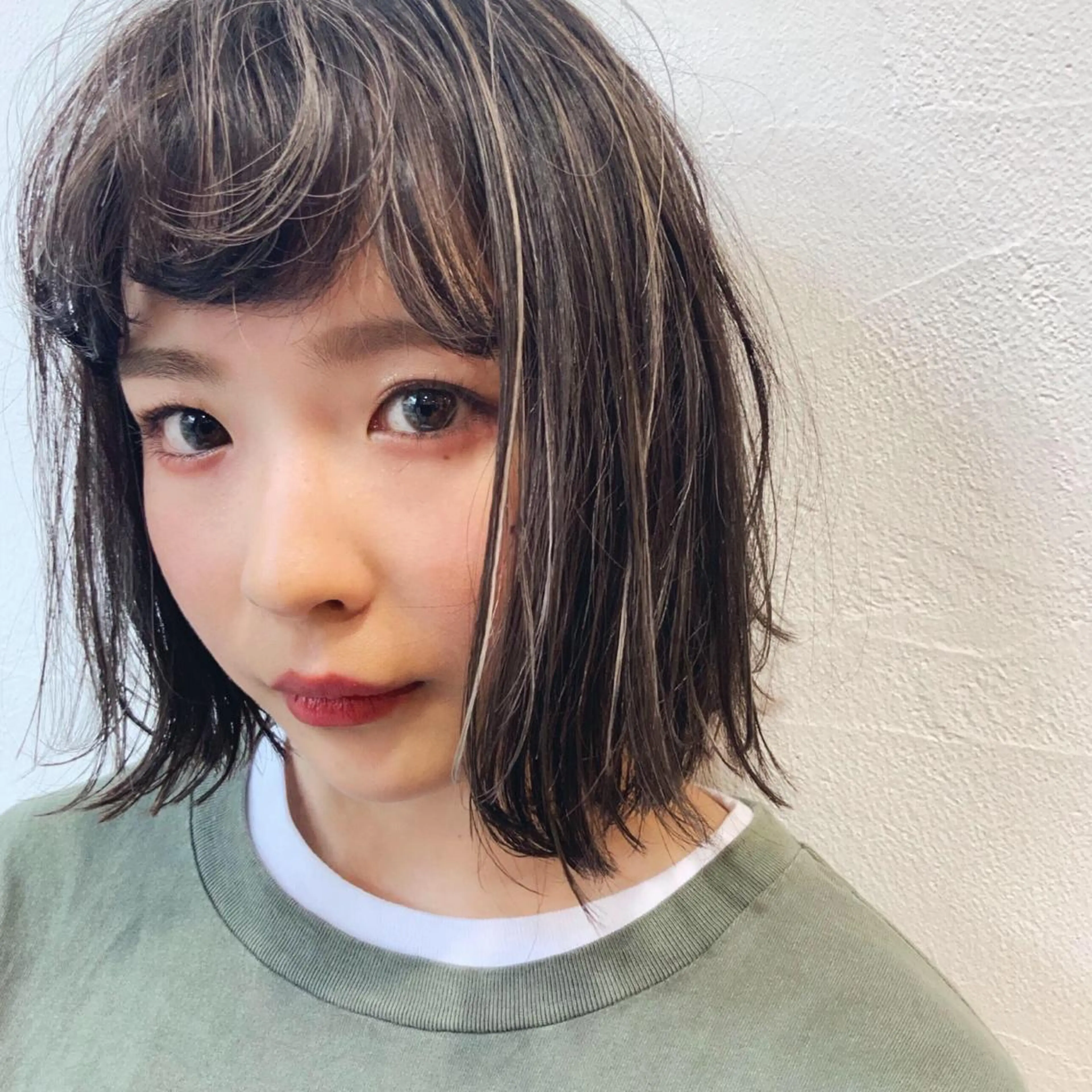 ショート カラー ハイライトカラー ボブ ハイライト カット特化柏駅 徒歩3分LOUのヘアスタイル