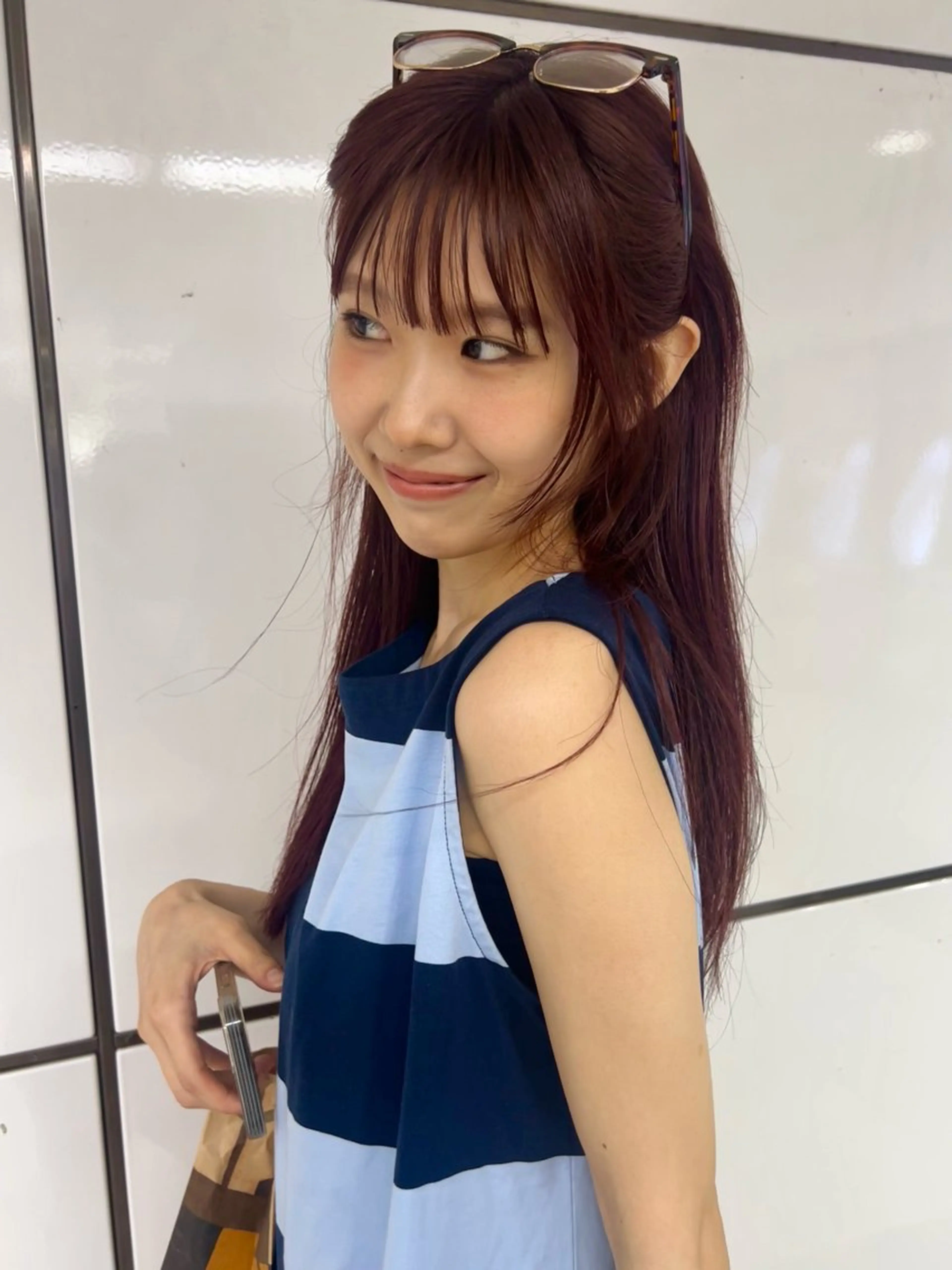 セミロング カラー カット ヘアカラー KOCHAB本山所属・三谷 はるなのヘアスタイル