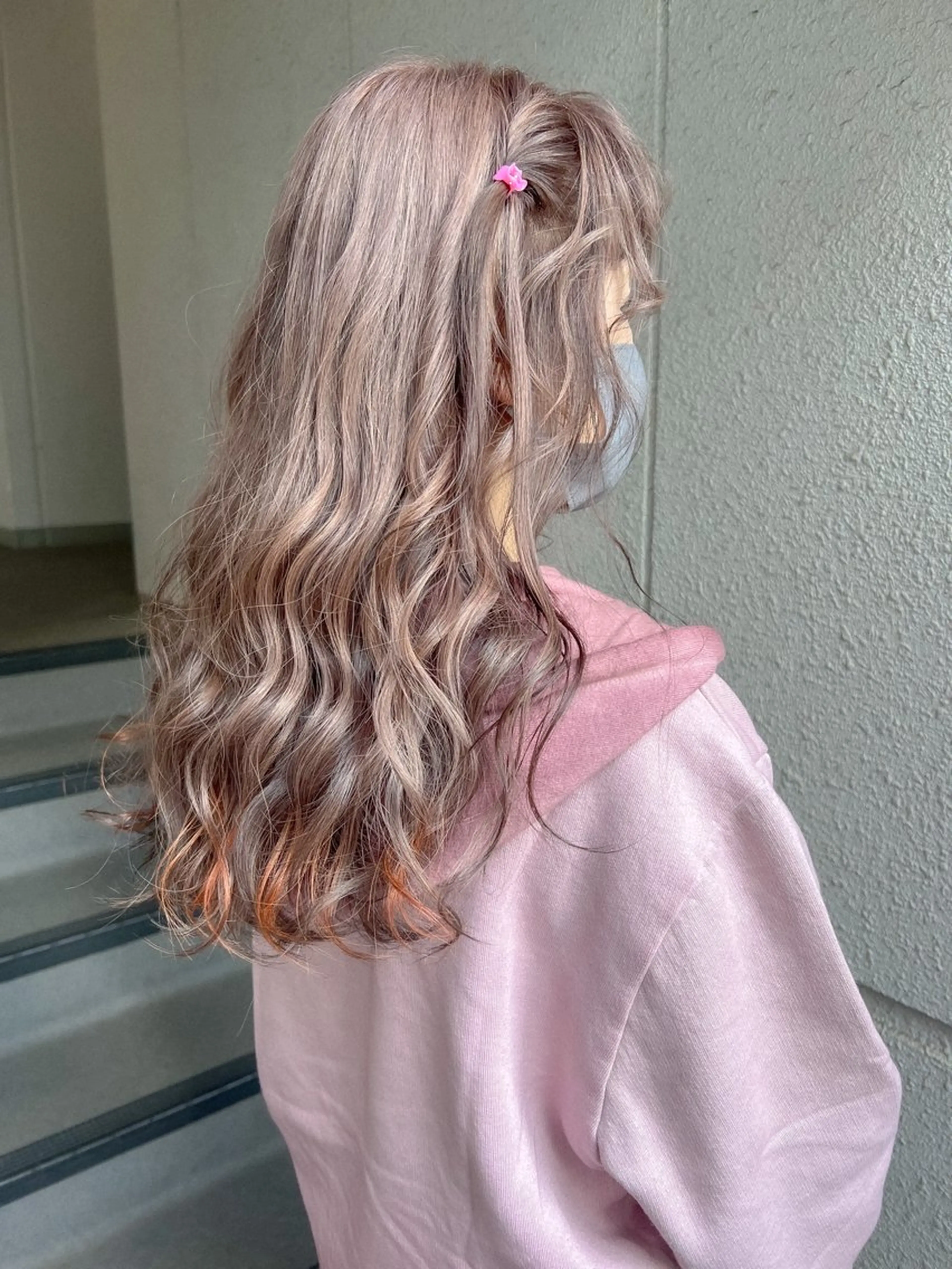 セミロング カラー ヘアアレンジ カラーパティシエ facce🌼ikoのヘアスタイル