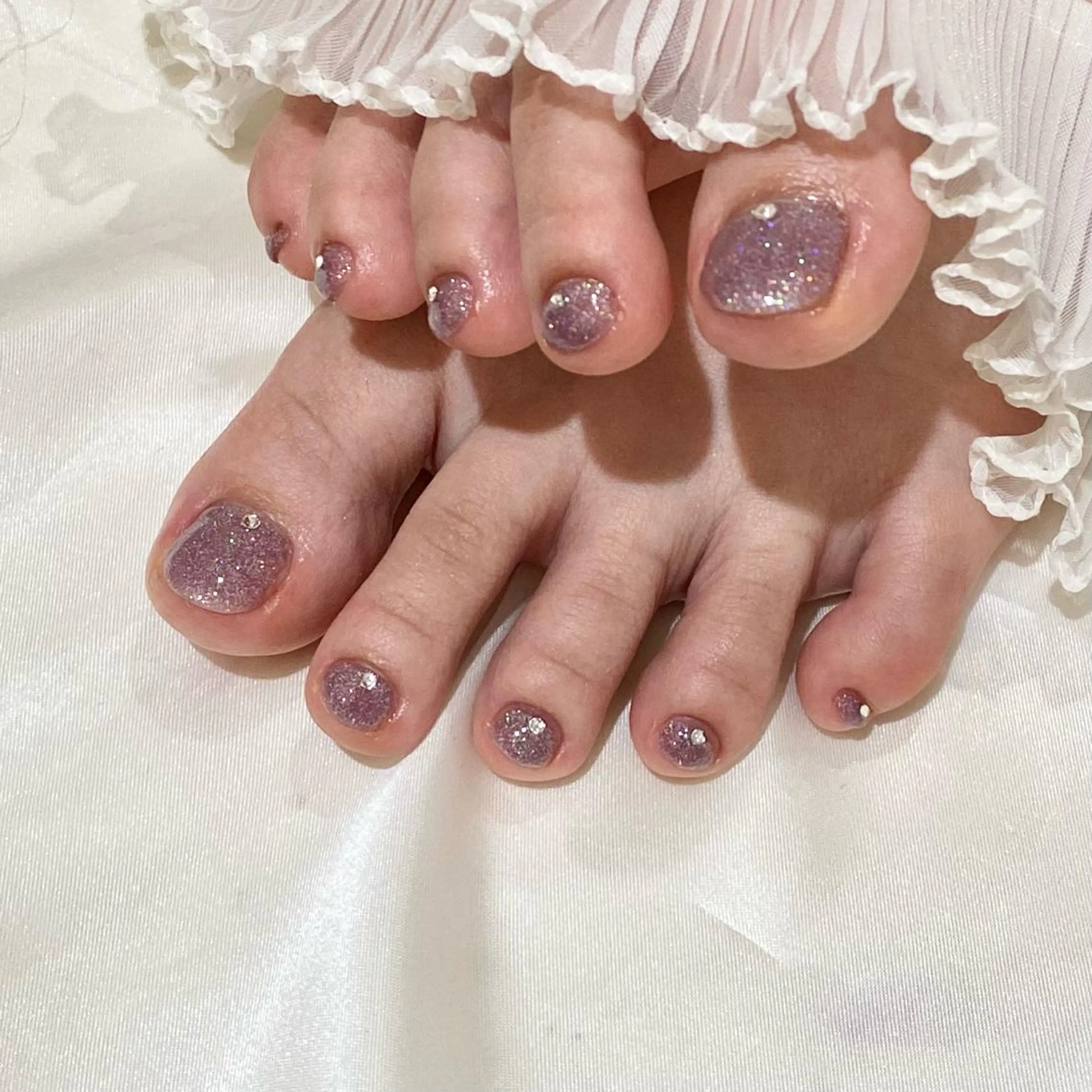 ネイル フットネイル ワンカラーネイル ストーンネイル nail chiaのネイルデザイン
