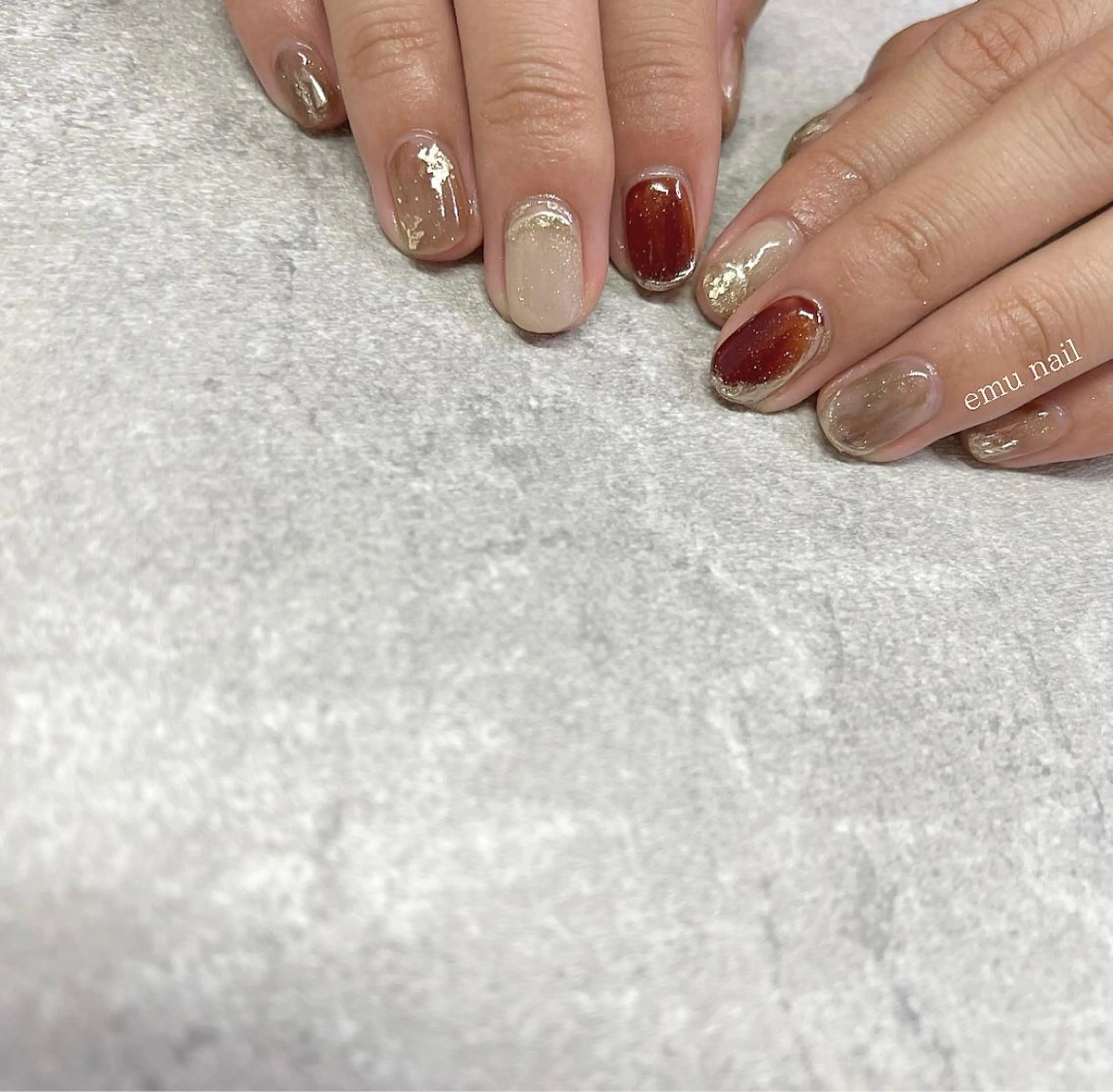 ネイル ラメ(グリッター) ワンカラーネイル ショートネイル 春ネイル emu nailのネイルデザイン