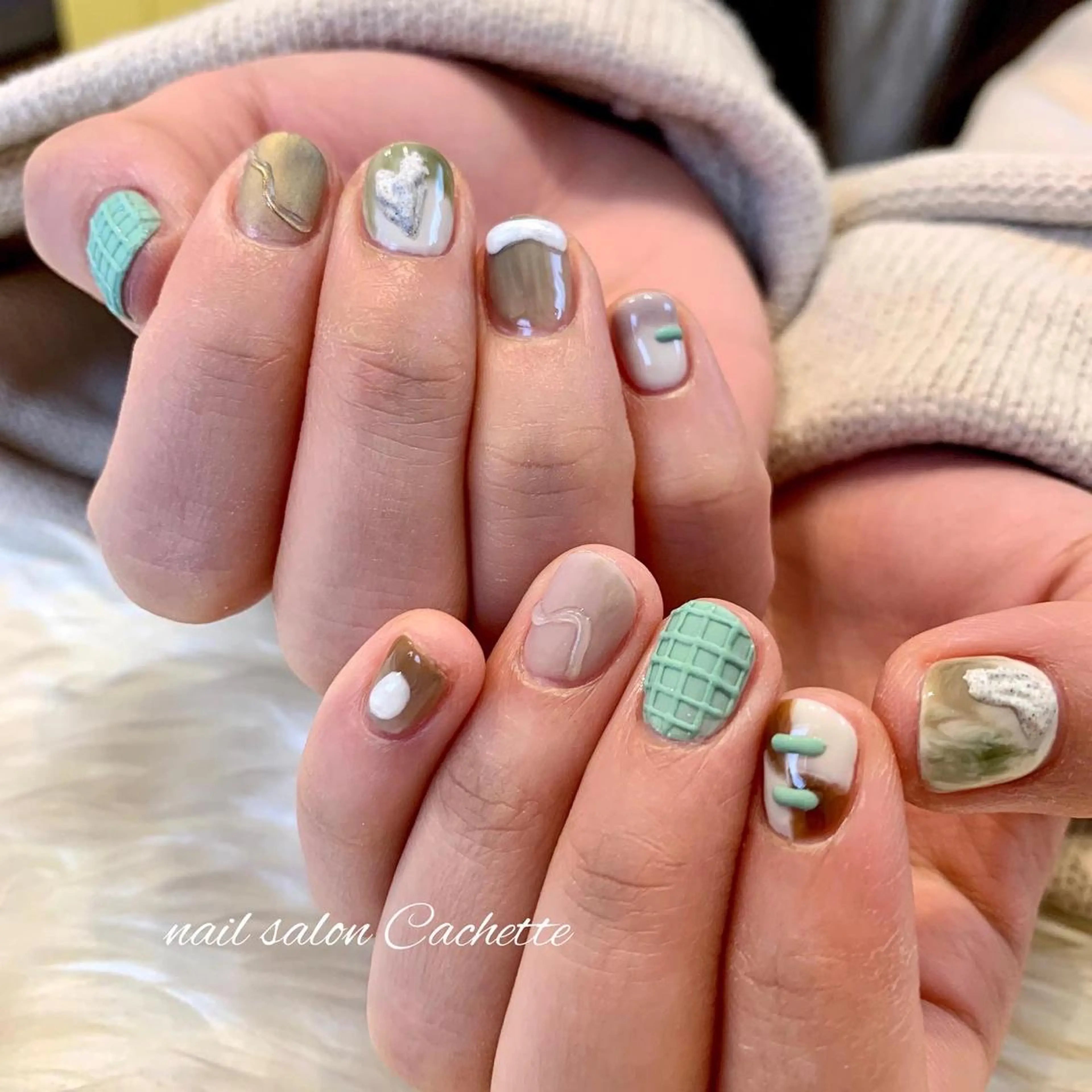 ネイル ✧Cachette✧ YUKARIのネイルデザイン