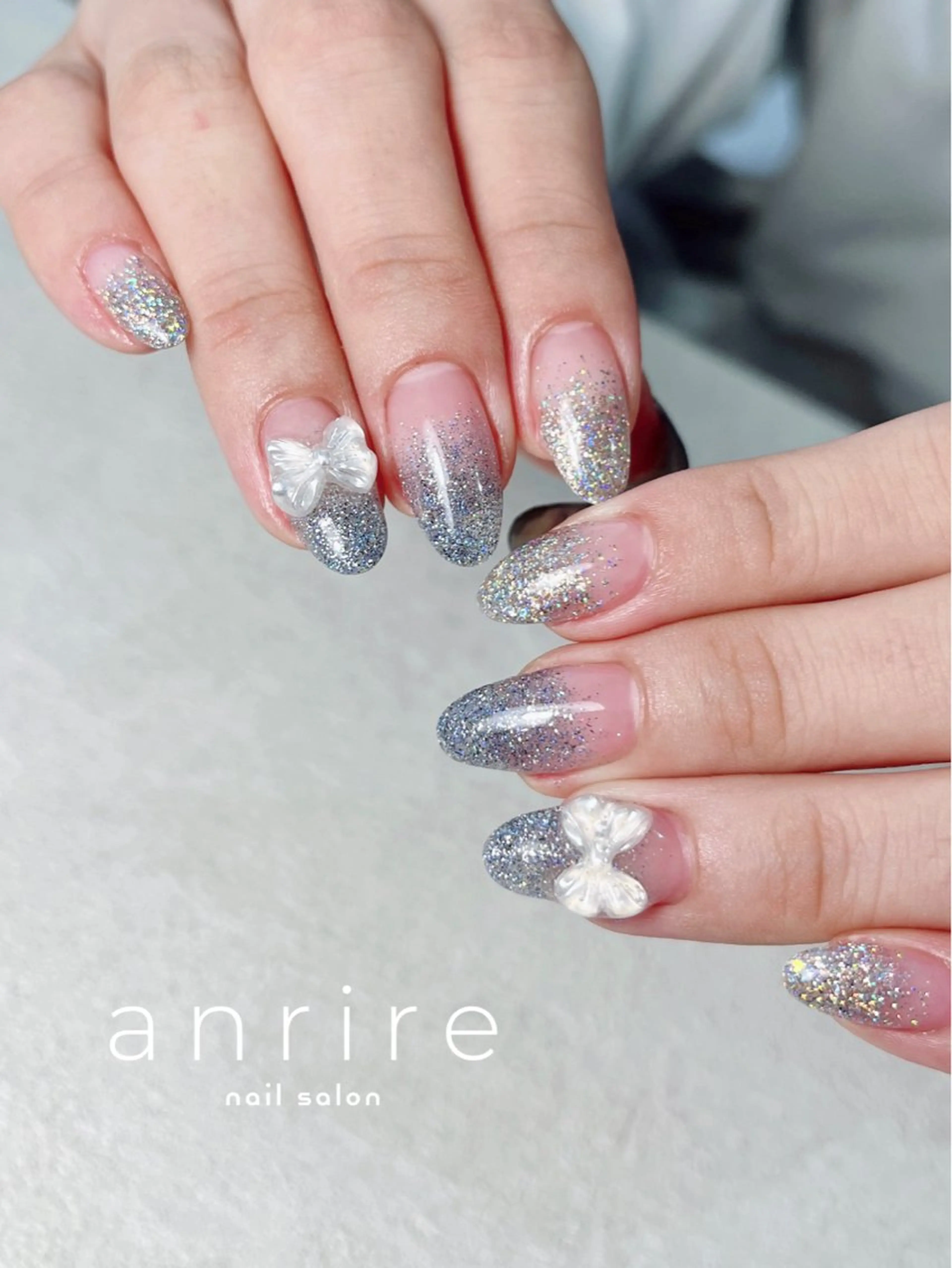 ネイル ブルー フラッシュネイル ジェルネイル グラデーション キラキラネイル ハンドネイル nail salon anrire〜アンリール〜所属・nailsalon anrireのネイルデザイン