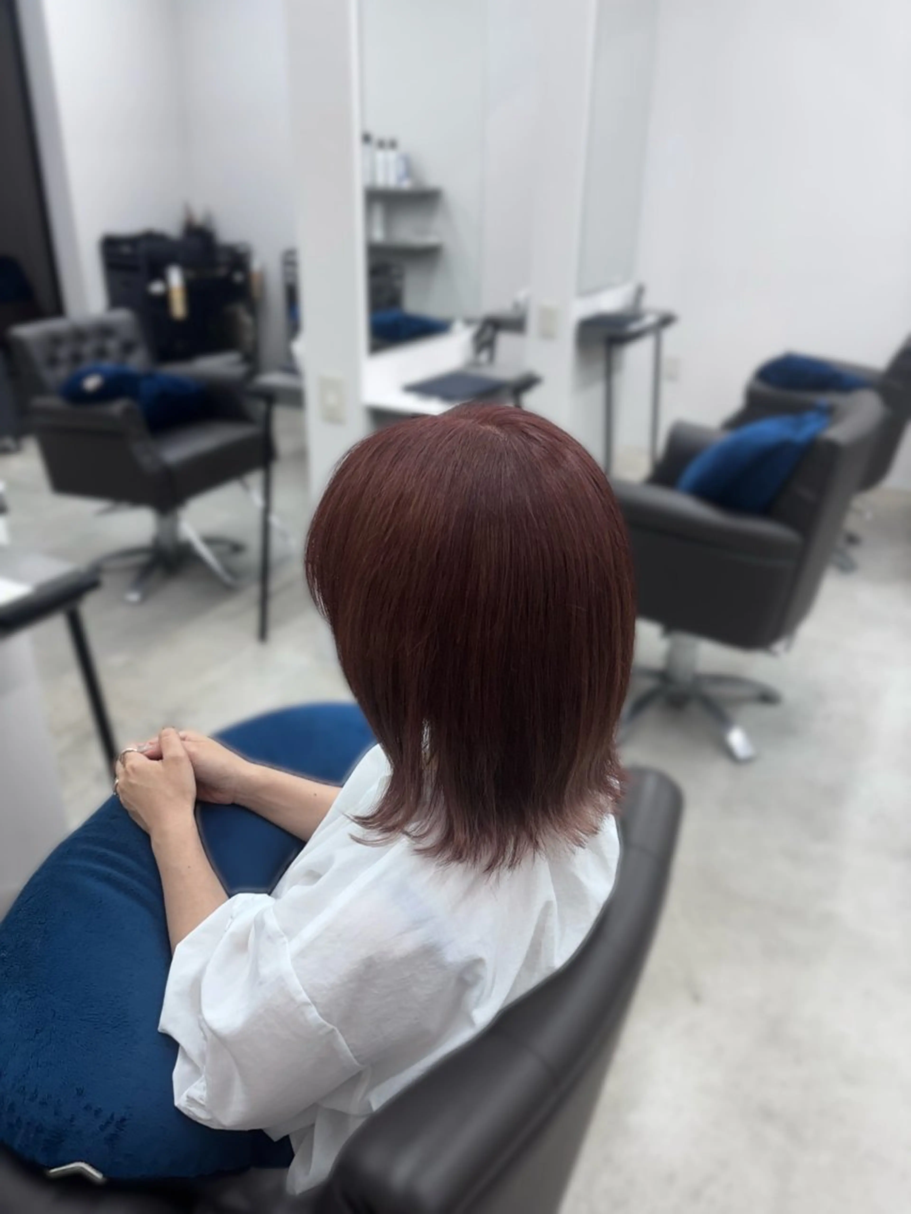 カラー カシス ダブルカラー art-Lago所属・平野 実優のヘアスタイル