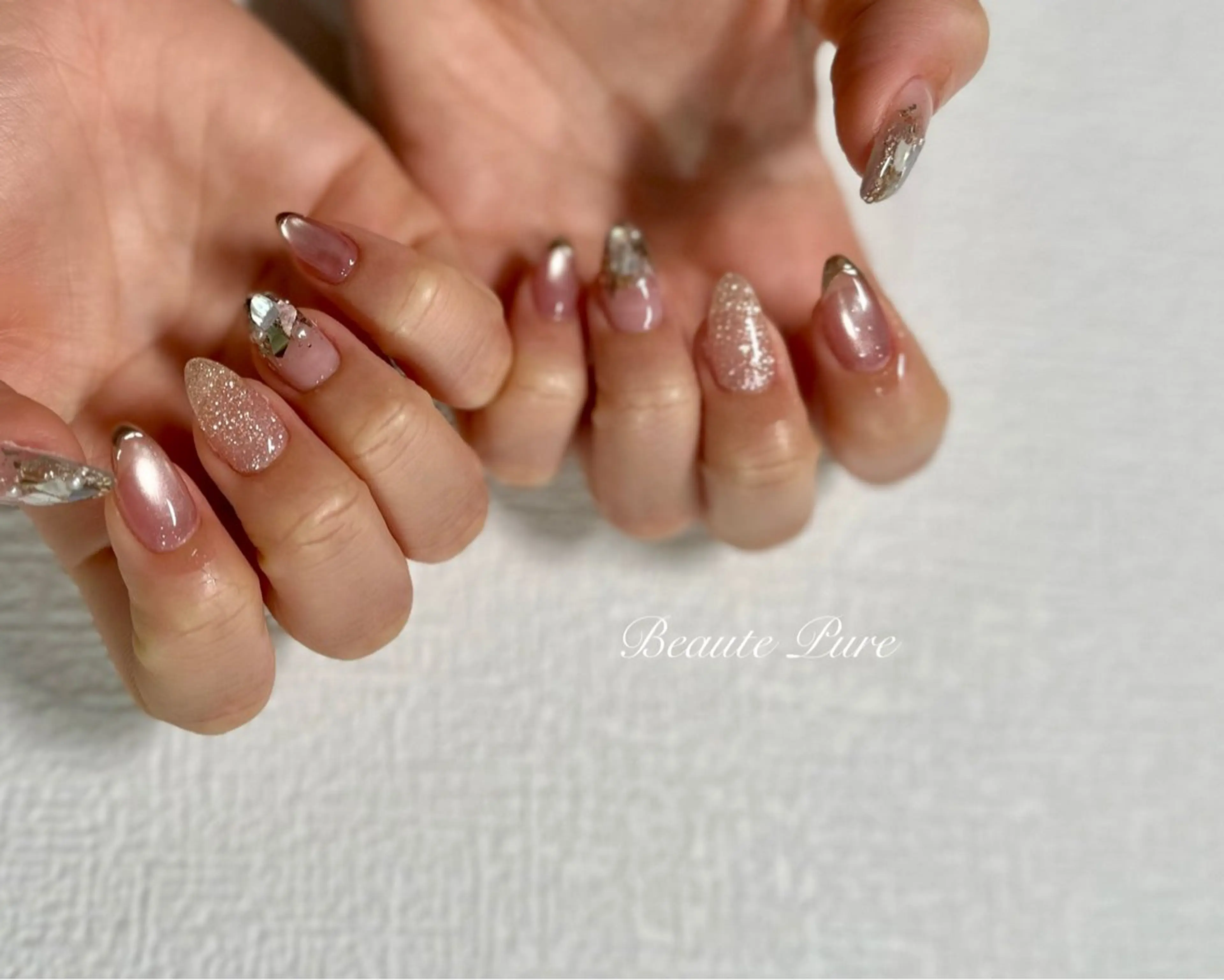 ネイル 入学式 フラッシュネイル マグネットネイル ニュアンスネイル 春ネイル ハンドネイル BeautePure Maiのネイルデザイン