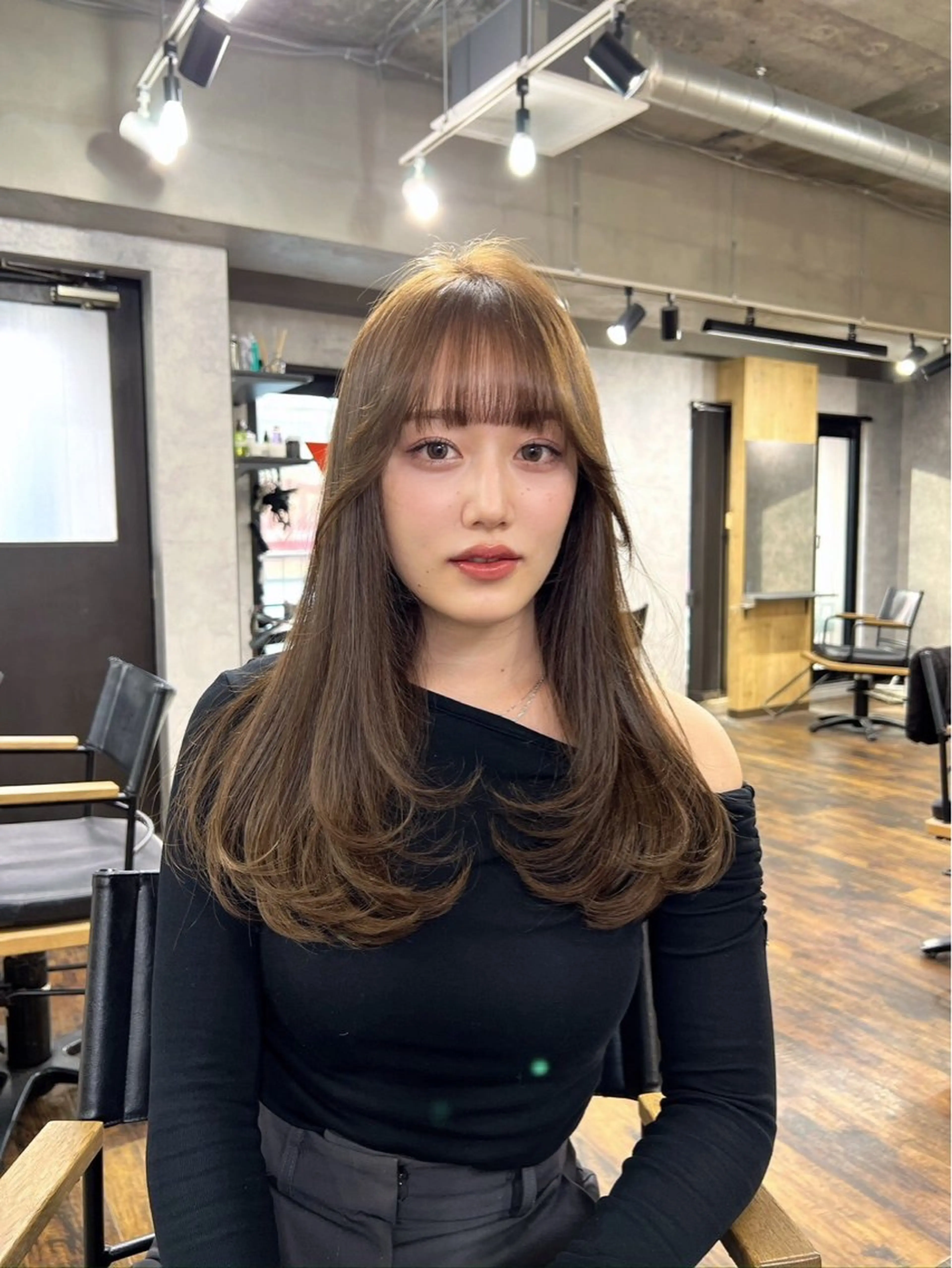 セミロング カラー パーマ ヘアアレンジ foi. フォワ所属・🇰🇷韓国トレンド ヘア🇰🇷高田のヘアスタイル