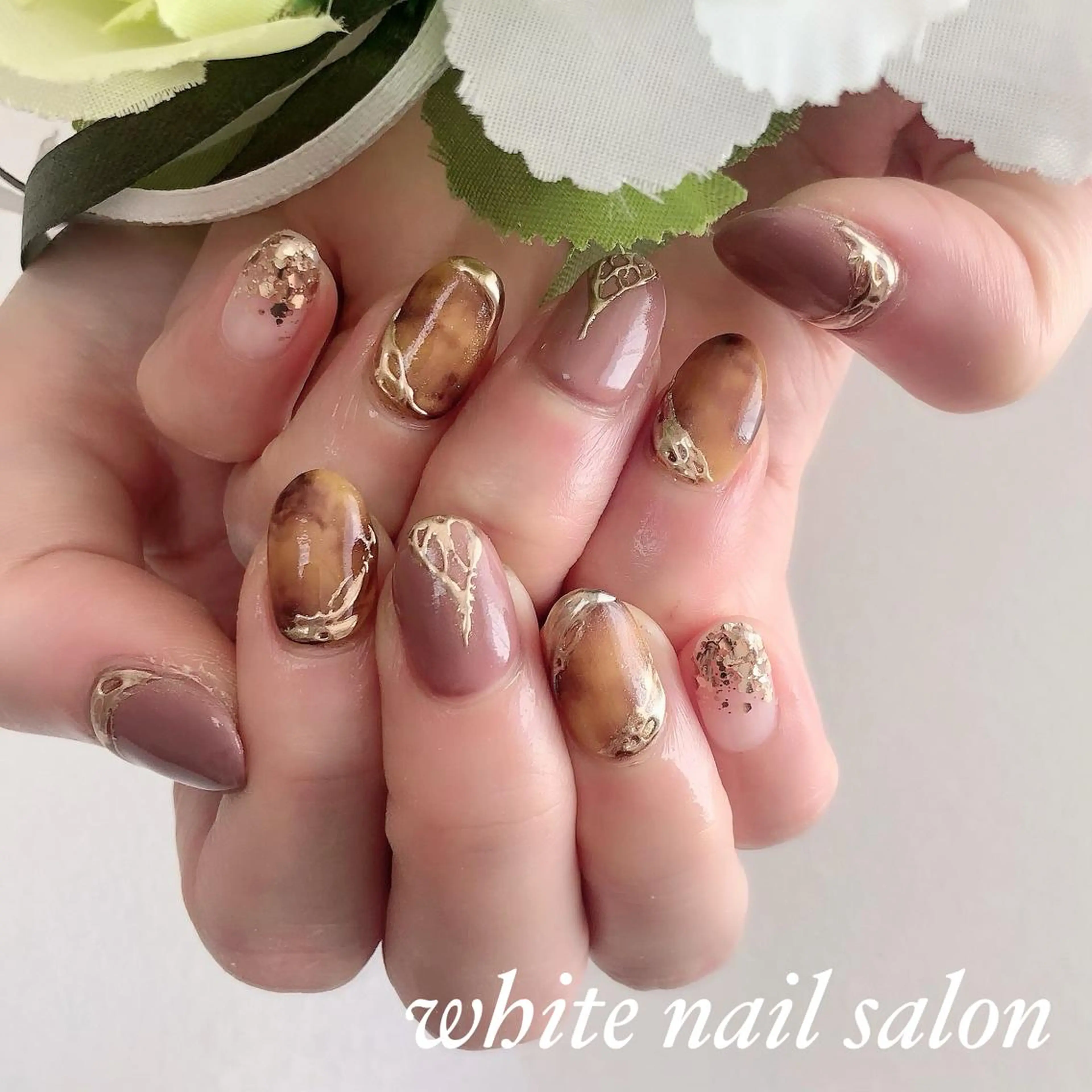 ネイル ジェルネイル ハードジェル 持ち込み ソフトジェル ハンドネイル white nail salonのネイルデザイン