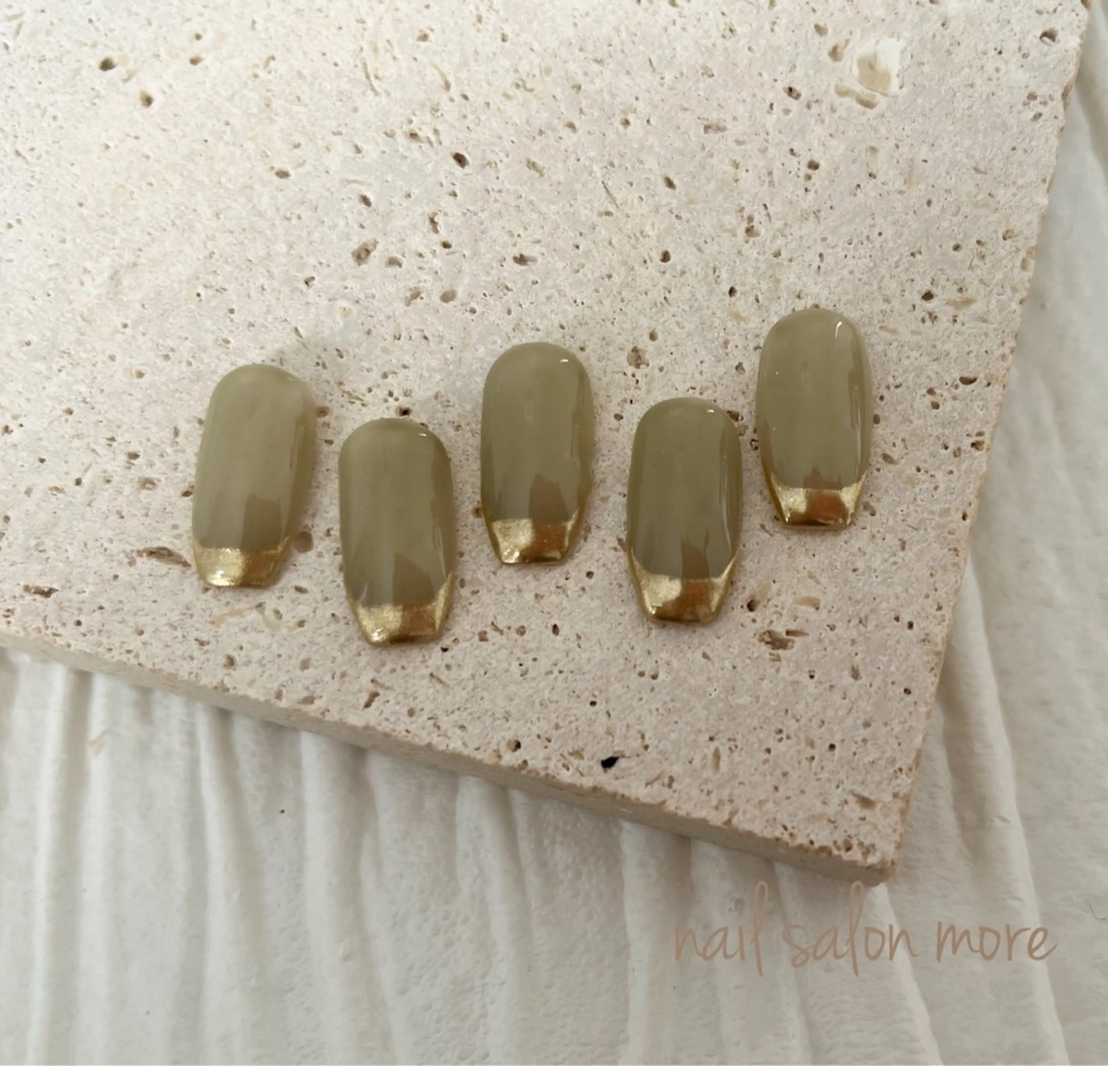 ネイル フレンチネイル ミラーネイル nail salon moreのネイルデザイン