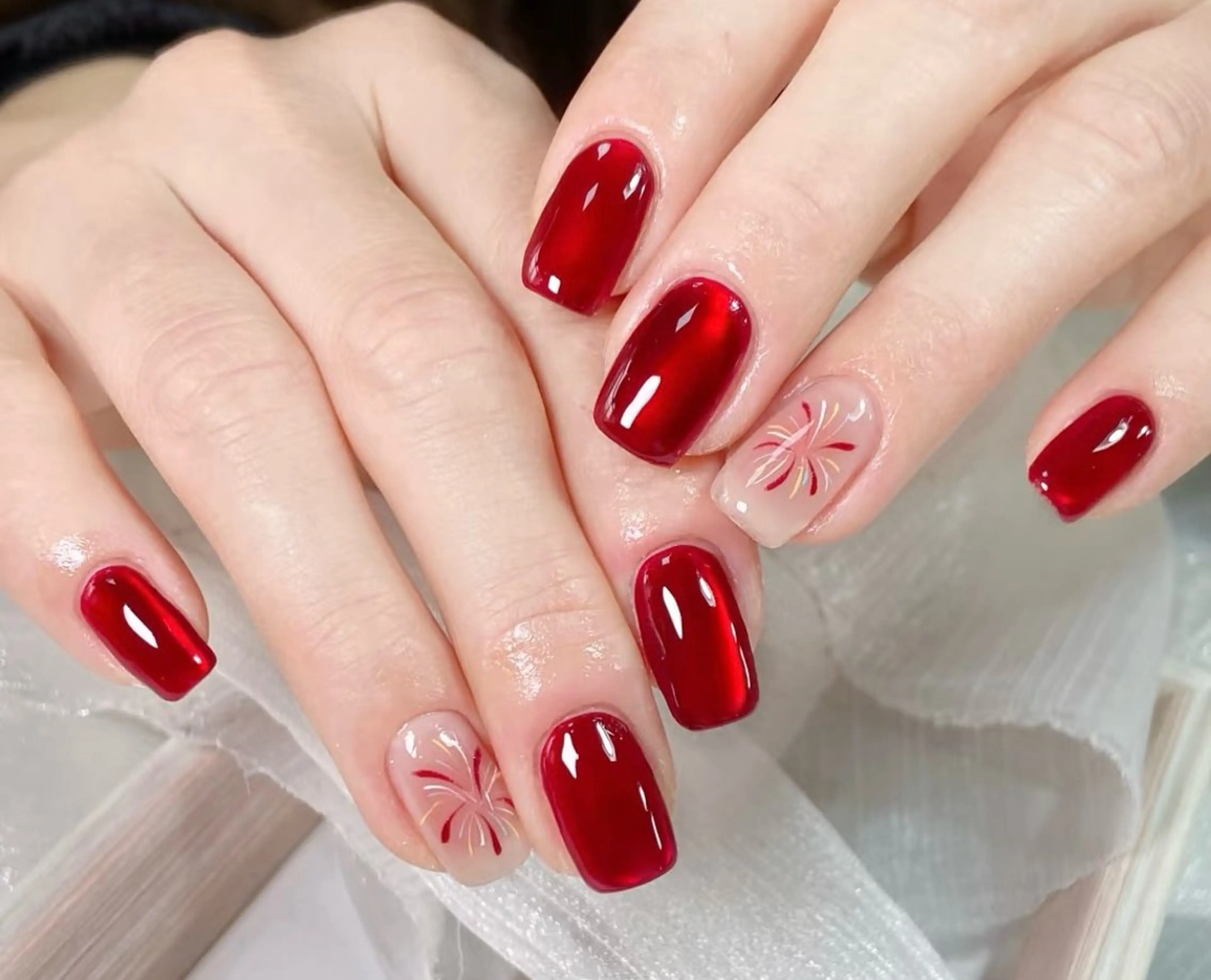 正月限定定額🎊親指パーツ付け(ベースカラー変更可能)（オフ込み)の写真