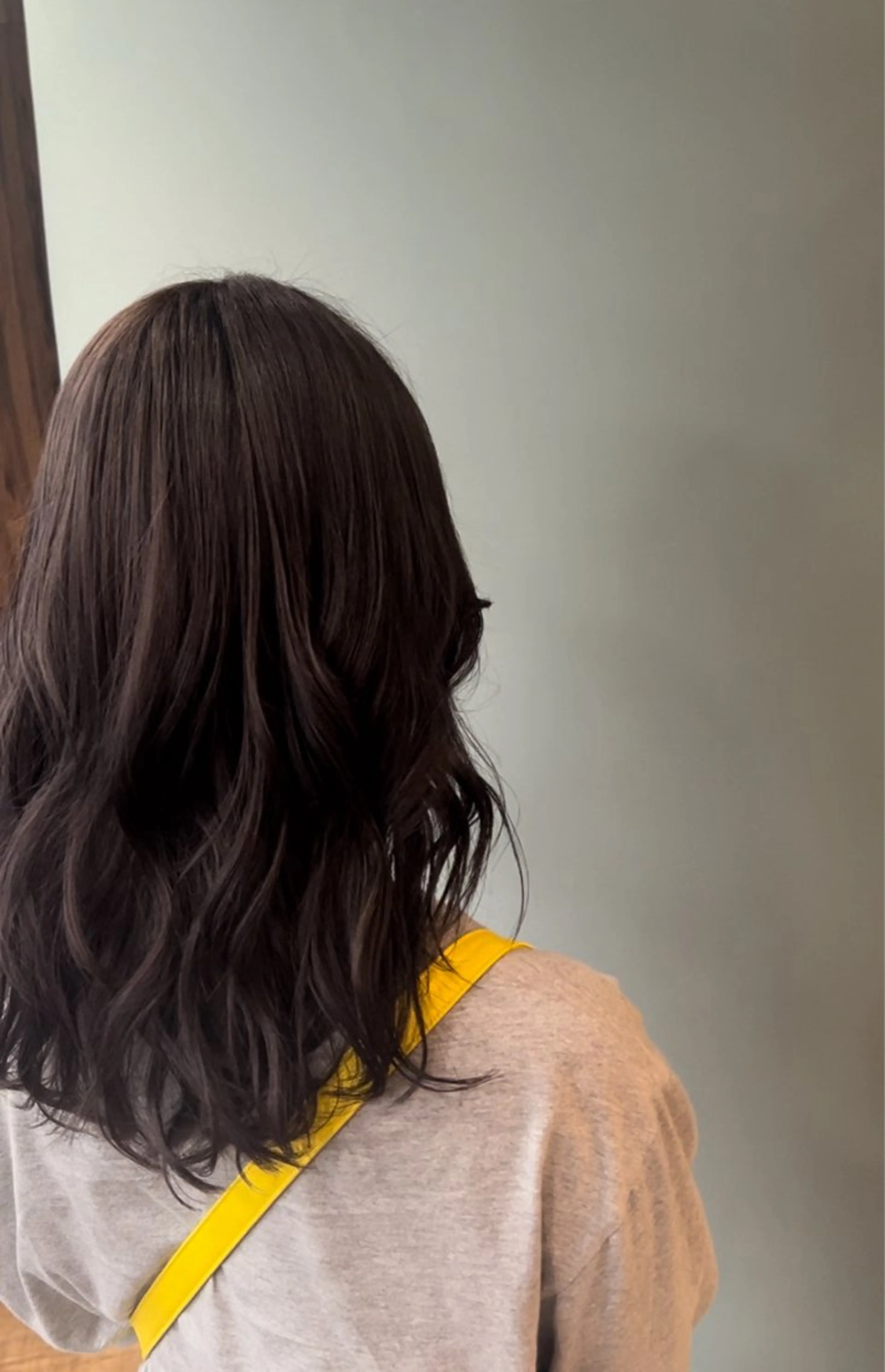 カラー ブリーチ グレージュ Suite hair&make所属・大塚 蓮世のヘアスタイル