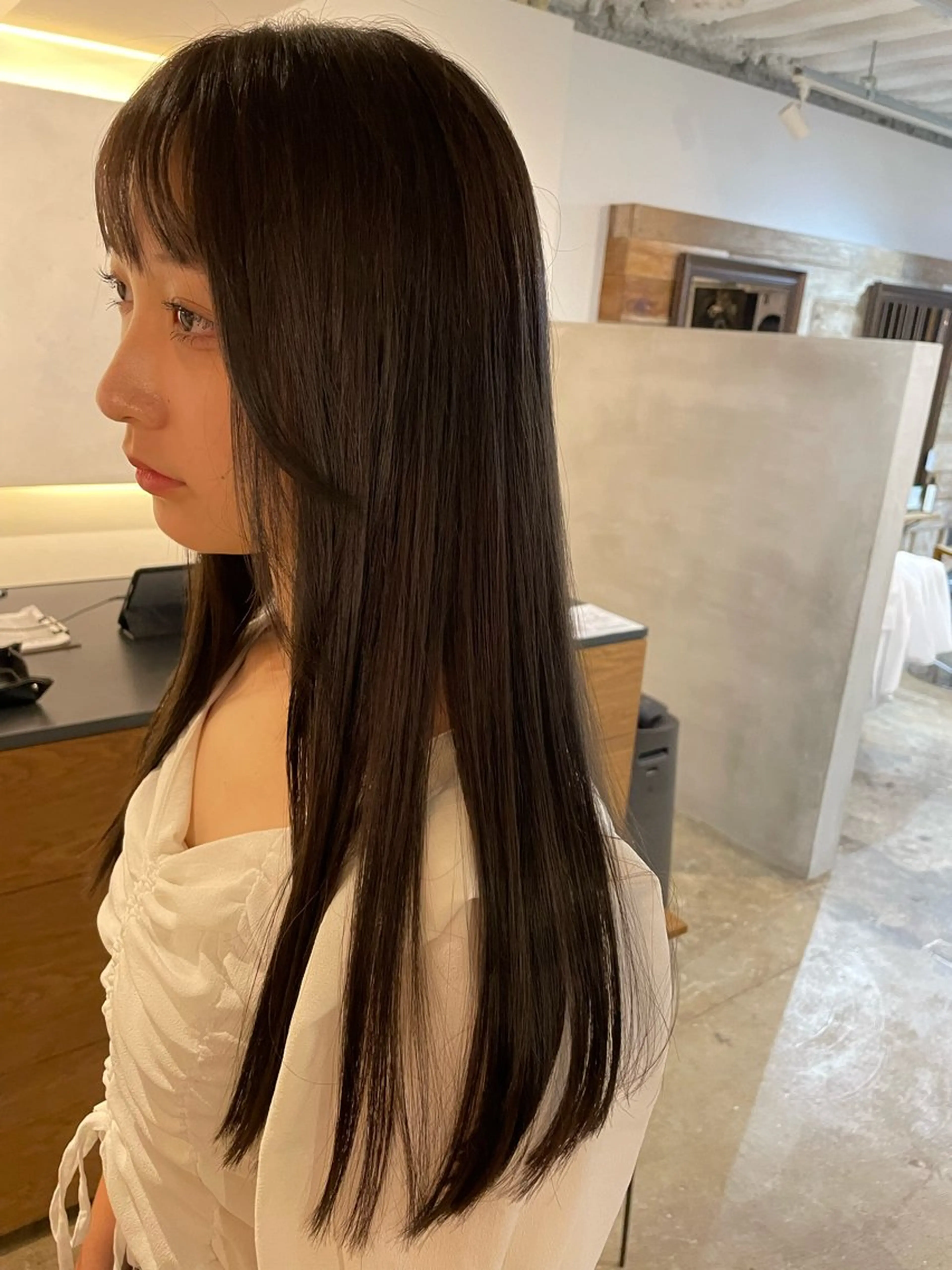 ロング 宮原 愛果のヘアスタイル